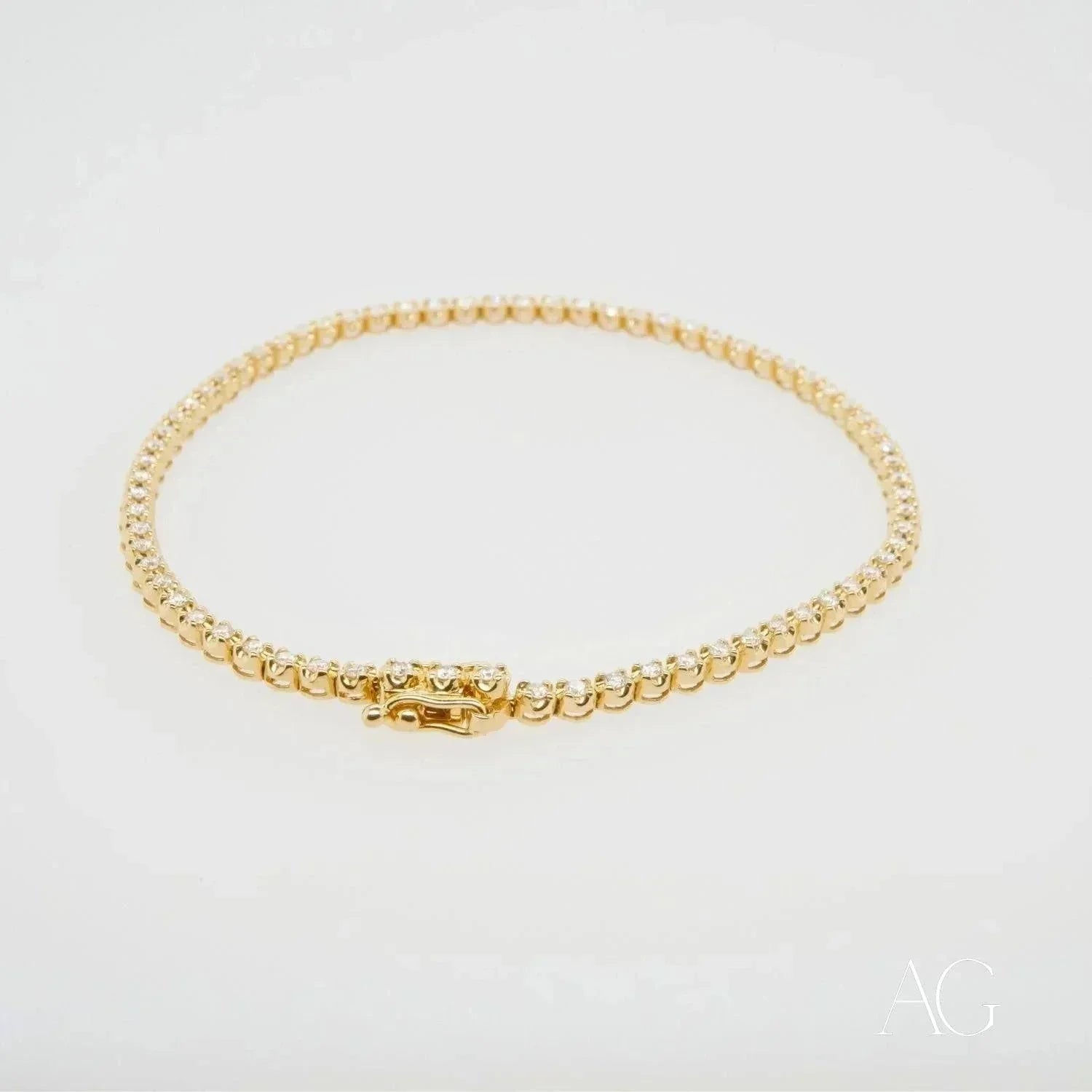 18k Gold Diamond Bracelet for Women - Elegant Sparkling Tennis Bracelet with Real Diamonds - Perfect for Weddings, Anniversaries & Special Occasions