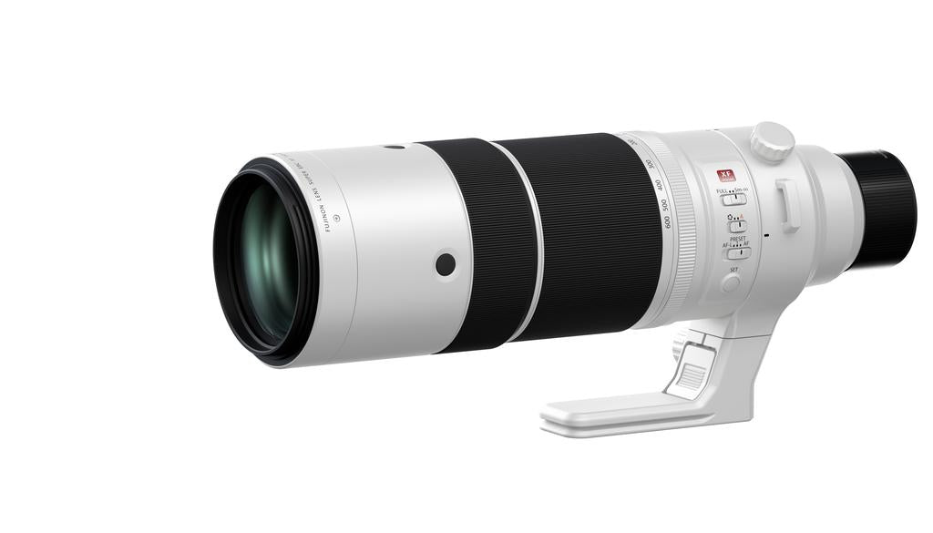 FUJINON XF 150-600mm F5.6-8 R LM OIS WR Telephoto Zoom Lens for Fujifilm X-Mount - Perfect for Wildlife, Sports & Landscape Photography