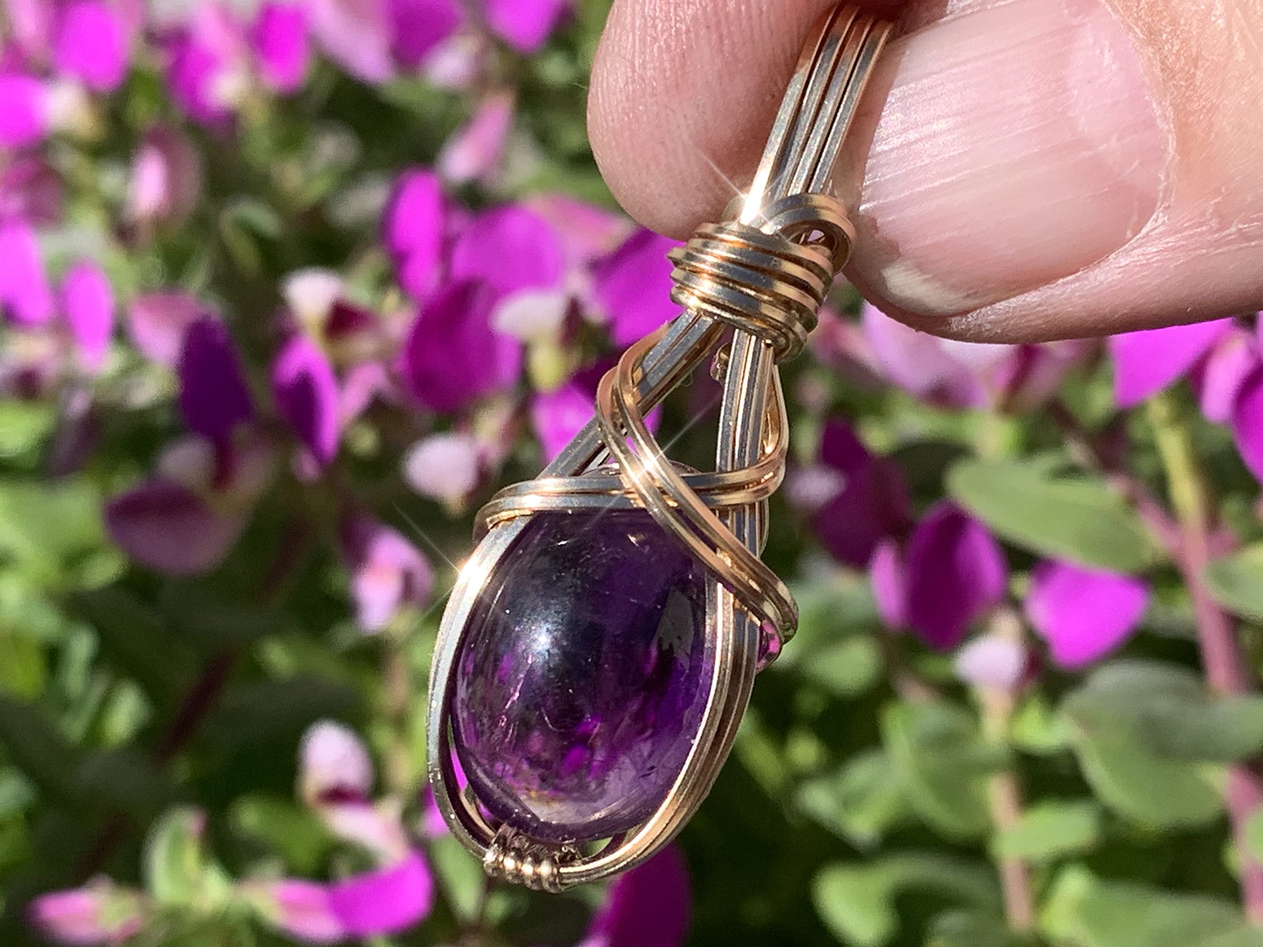 14K Gold Filled Amethyst Crystal Necklace Pendant - AAA Quality Heart Wand Reiki Energy Jewelry for Romance & Healing | Comes with Elegant Gift Box & Black Leather Chain | Perfect for Meditation, Spiritual Gifts & Special Occasions