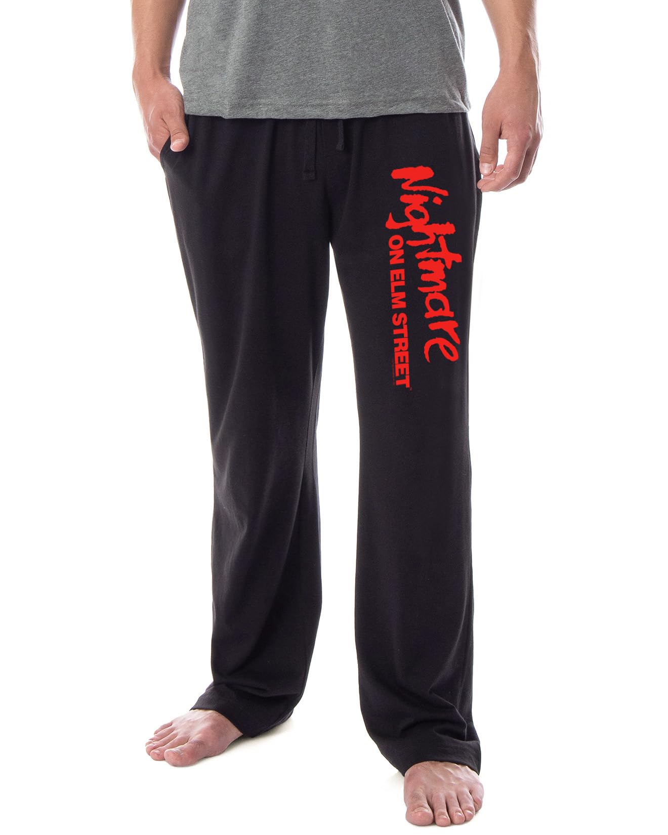 INTIMO Nightmare On Elm Street Mens' Freddy Krueger Fire Film Sleep Pajama Set - Horror Movie Loungewear for Halloween Cosplay & Sleepovers