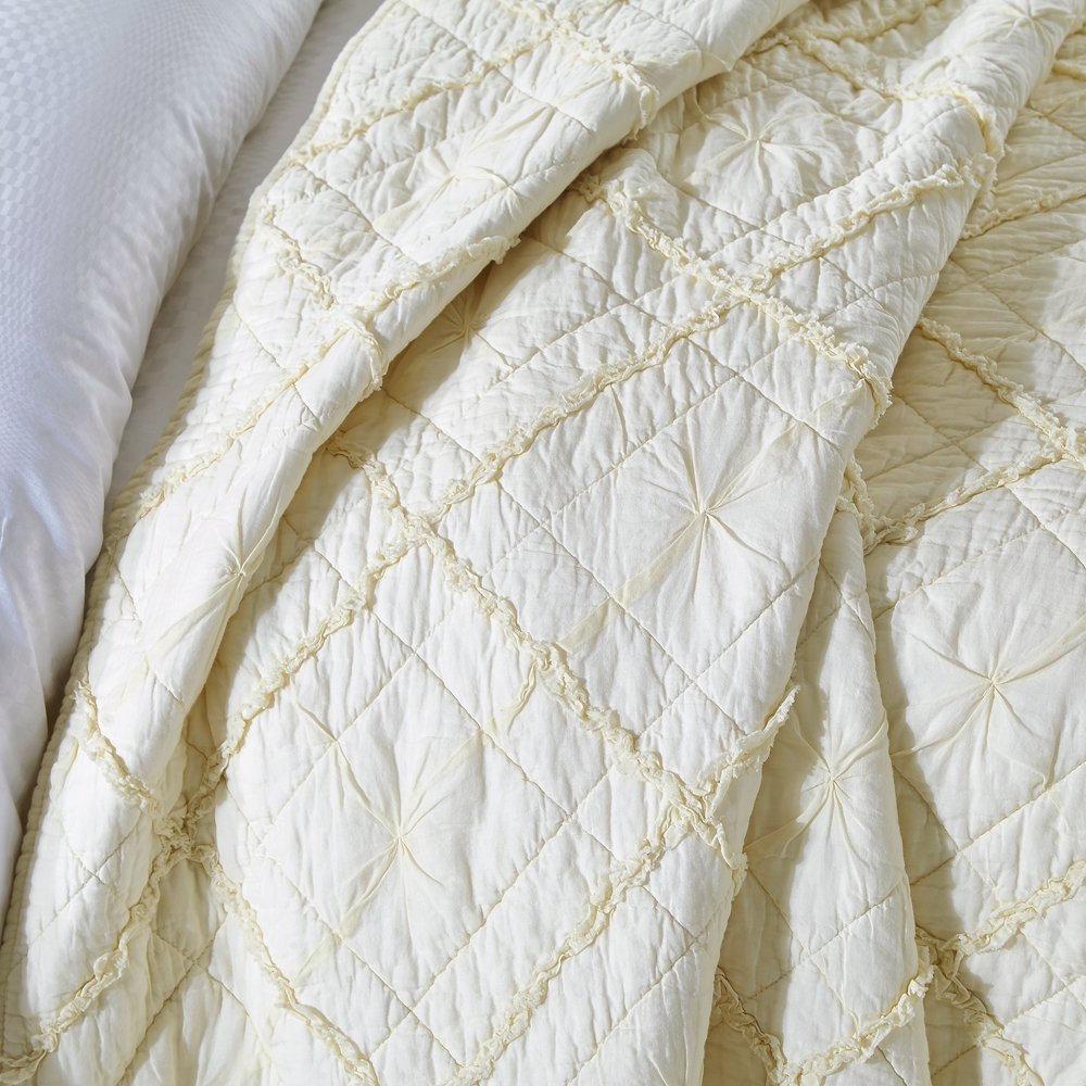 Luxury Calla Angel Diamond Applique Pure Cotton Voile Quilt King Size Ivory - Elegant Bedding for Master Bedroom, Guest Room & Hotel Decor