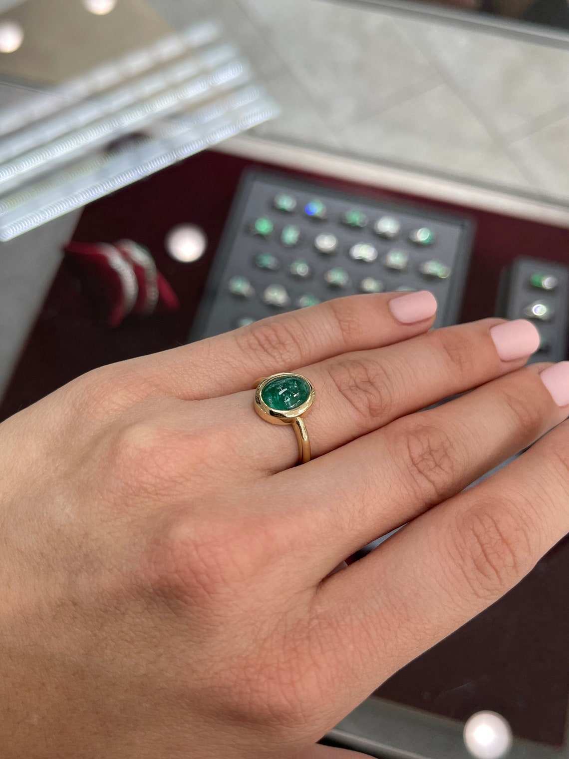 3.82 Carat Oval Emerald Cabochon Solitaire Ring in 14K Gold - Elegant Bezel Setting for Weddings, Anniversaries & Special Occasions