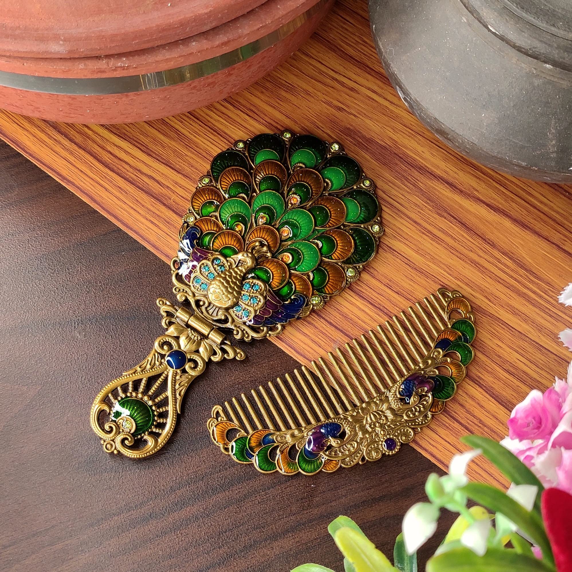 Vemlons Antique Peacock Hand Mirror and Comb Set for Girls - Compact Mirror with Beautiful Handcrafted Design - Perfect for Travel, Makeup, and Gifts