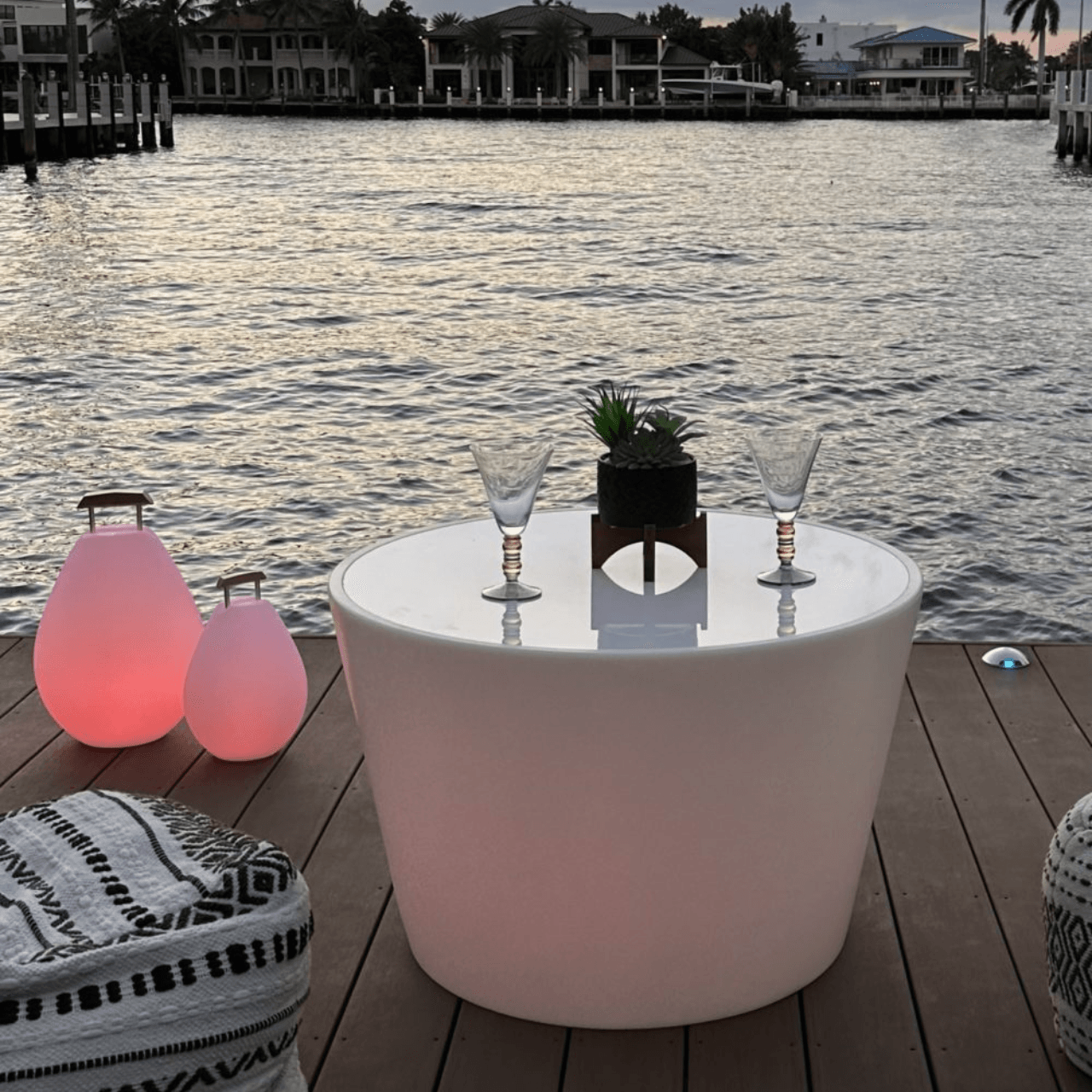 Modern LED Coffee Table with Adjustable Brightness - Stylish Bass Design for Living Room, Bedroom & Office - Perfect for Relaxing, Entertaining & Home Decor