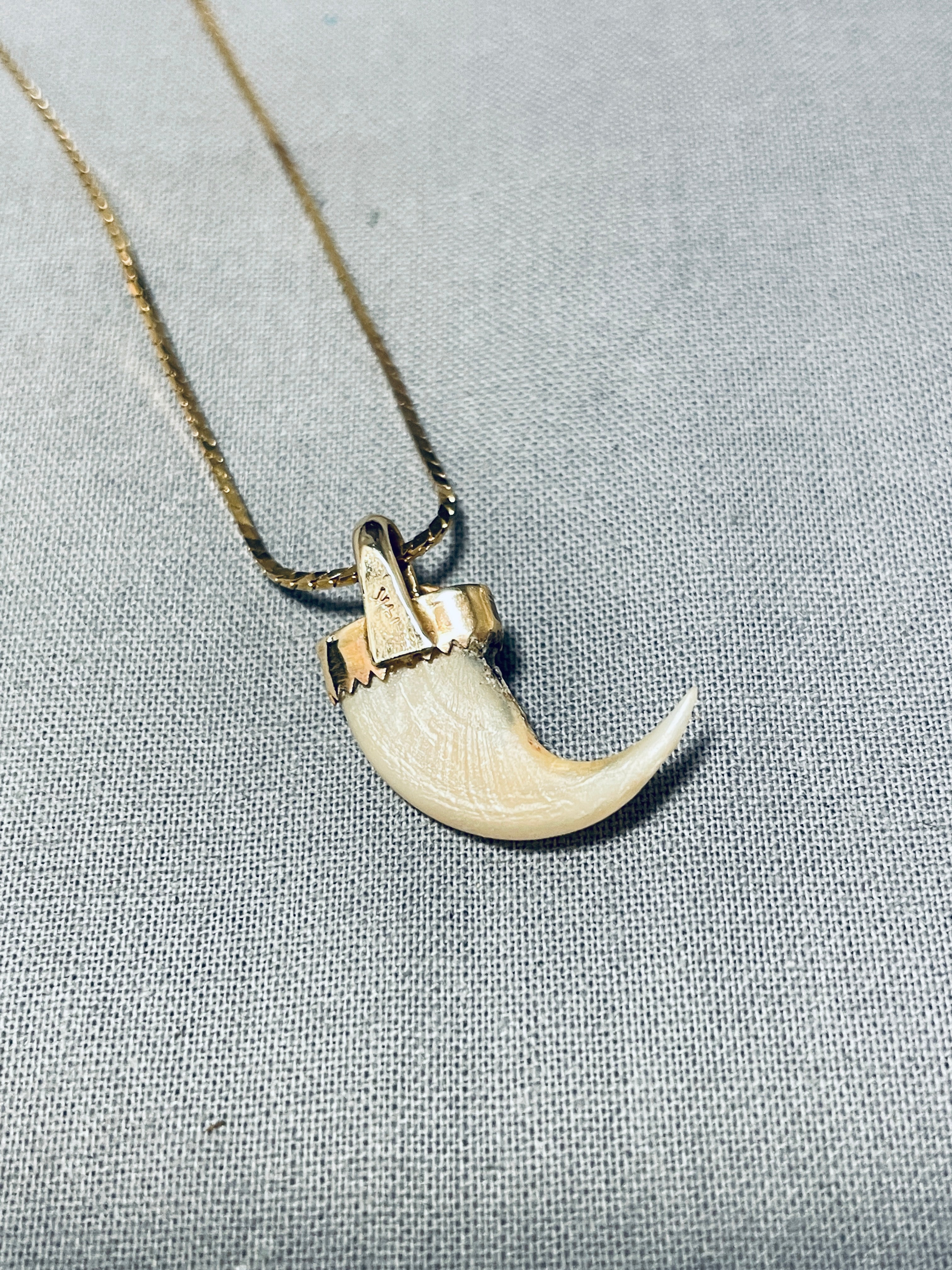 14K Gold Vintage Native American Navajo Turquoise Necklace - Handmade Southwest Jewelry for Women - Perfect for Boho, Festival & Everyday Wear