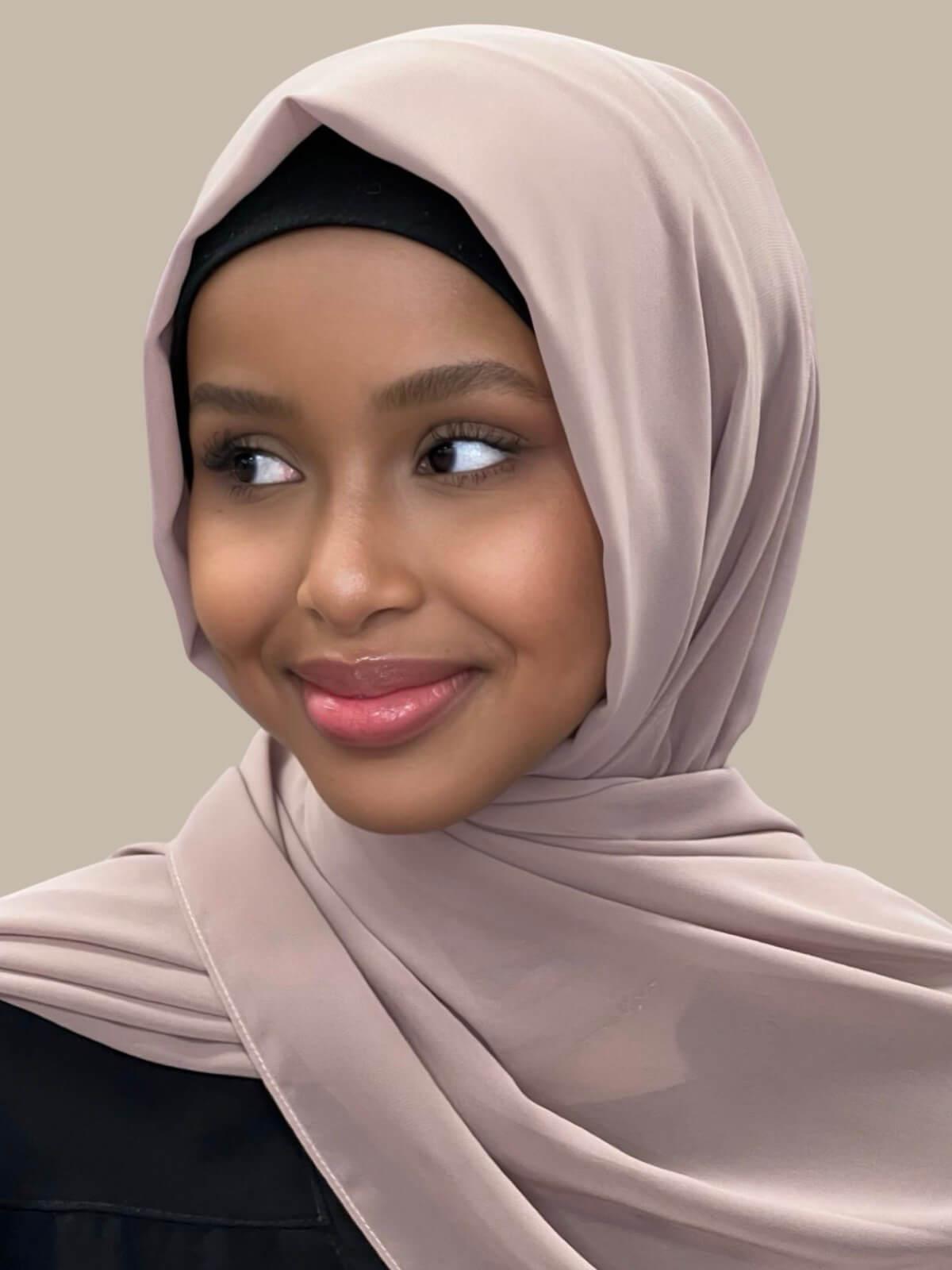 Luxury Chiffon Hijab Cedar - Elegant Muslim Scarf for Women, Soft Breathable Lightweight Shawl - Perfect for Daily Wear, Prayer, and Special Occasions