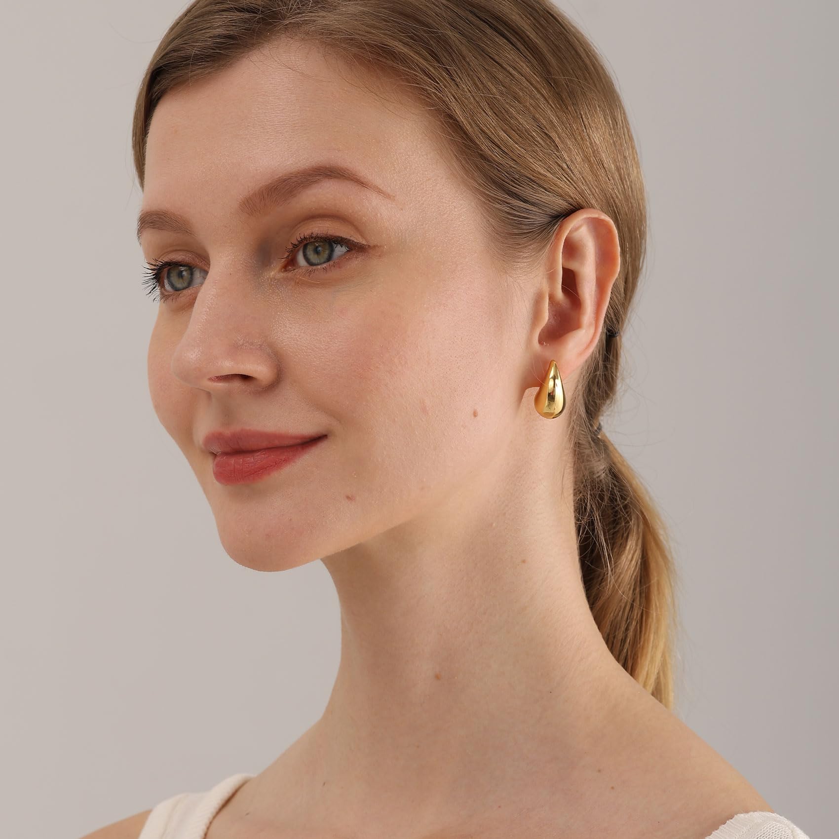 Chunky Gold Hoop Earrings for Women - Lightweight Hypoallergenic Hollow Teardrop Earrings | Trendy Fashion Jewelry for Everyday Wear & Special Occasions