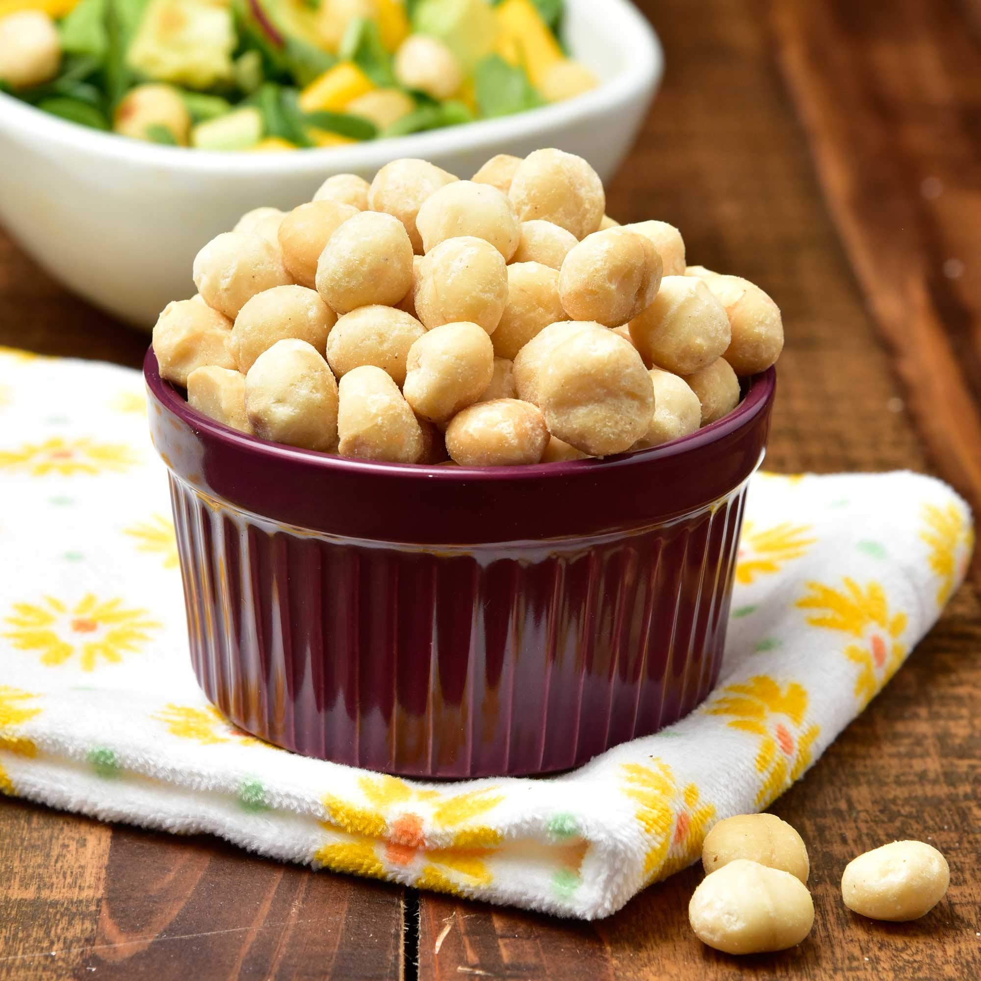 Bulk Raw Macadamia Nuts (5 lbs) - Unsalted, Gluten-Free, No Artificial Colors, Flavors or Preservatives - Wholesale Commercial Food Supply - Perfect for Baking, Snacking & Healthy Recipes