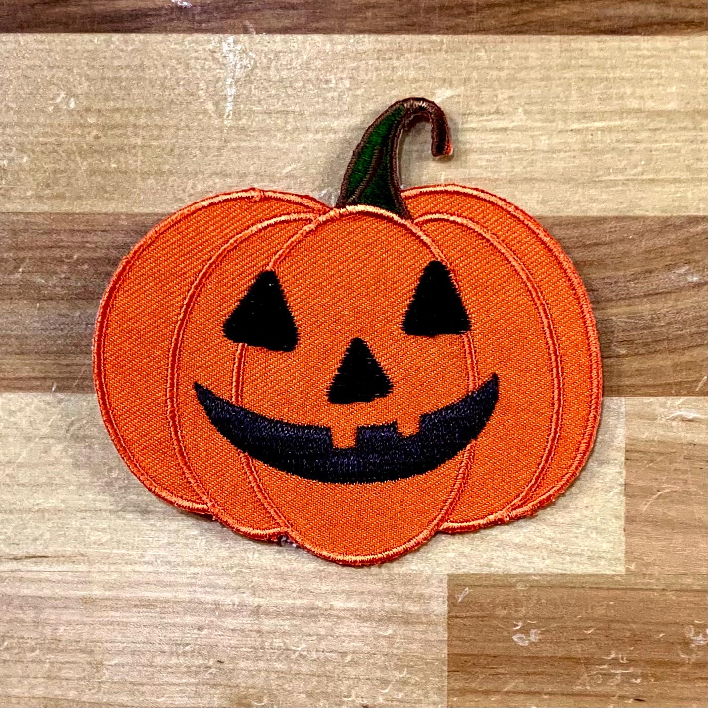 Jack O' Lantern Iron-On Embroidered Patch - Halloween Pumpkin Applique for Costumes, Bags & DIY Crafts