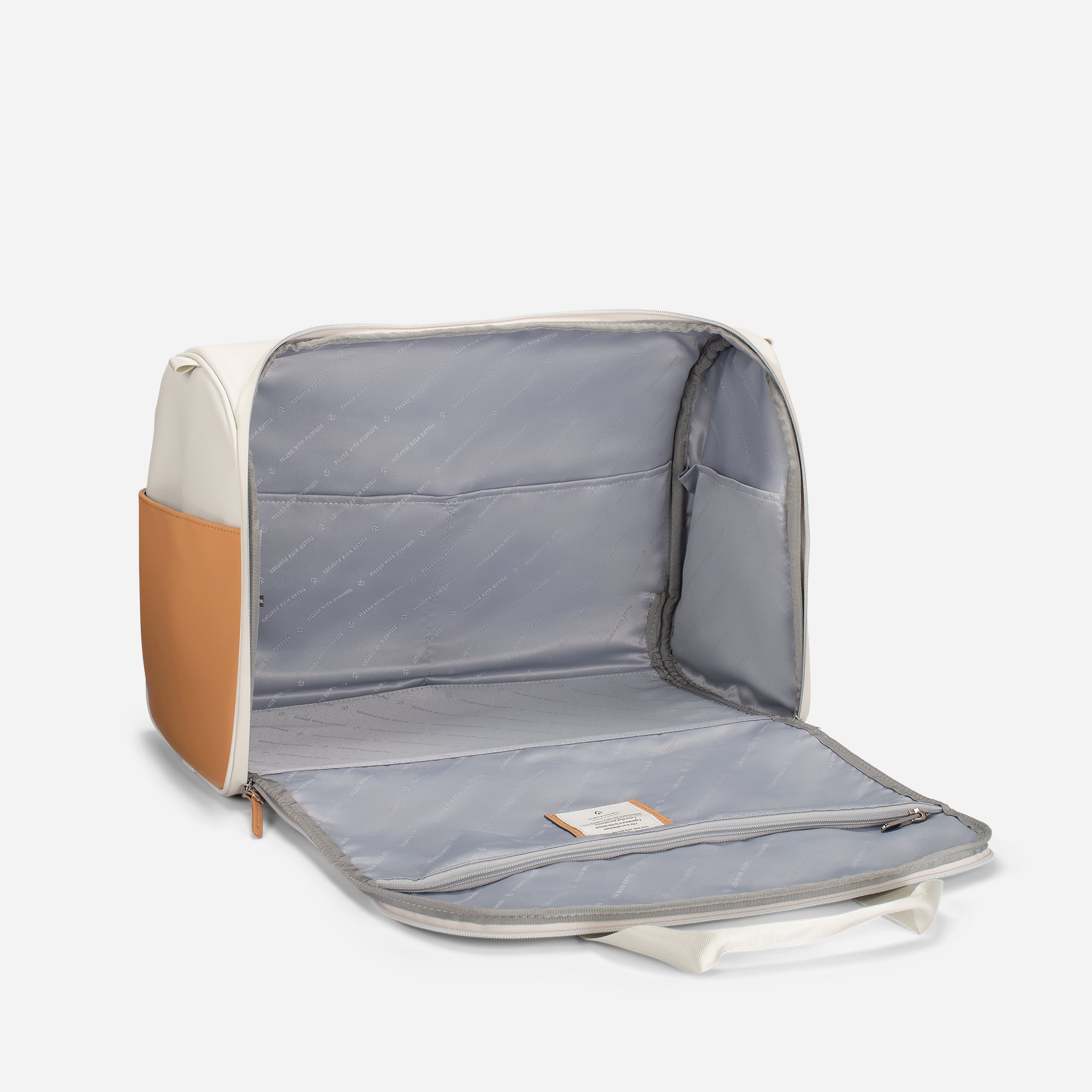 Signature Weekender Bag - Stylish & Durable Travel Duffel for Women & Men - Perfect for Weekend Getaways, Gym, Work & Overnight Trips