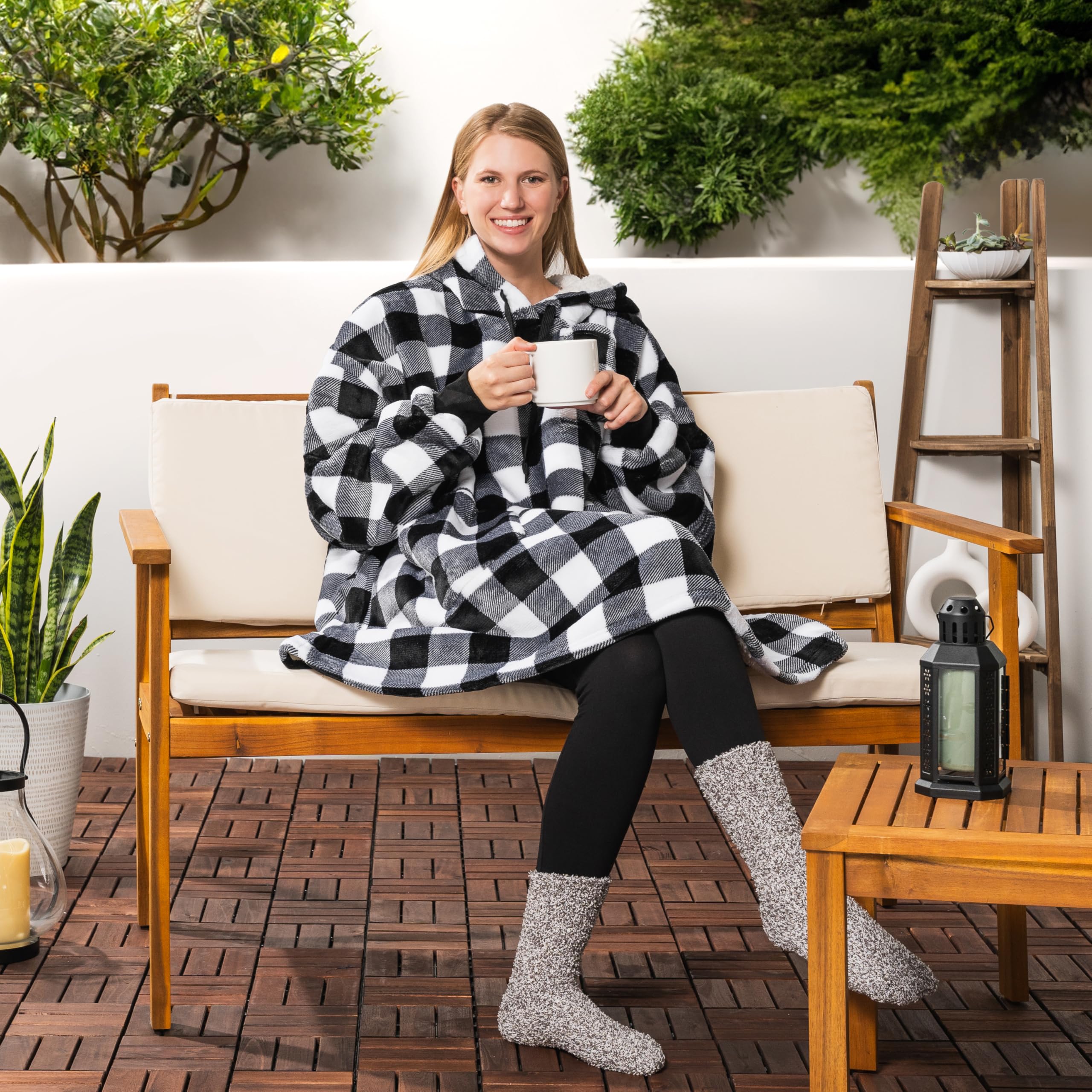 PAVILIA Women's Sherpa Wearable Blanket Hoodie - Oversized Fleece Hooded Sweatshirt Blanket for Men & Women | Perfect for Lounging, Netflix Nights & Outdoor Camping