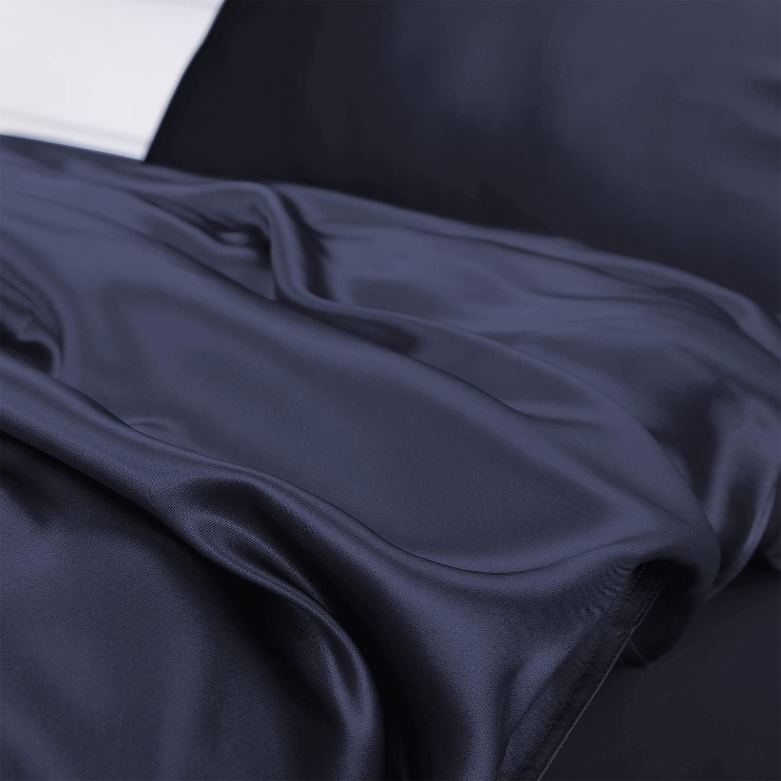 LILYSILK 4-Piece 100% Pure Mulberry Silk Bedding Set - 19 Momme Twin Size with Flat Sheet, Fitted Sheet & Oxford Pillowcases (Navy Blue) | Luxury Soft Silk Sheets for Comfortable Sleep & Hotel-Style Bedroom Decor