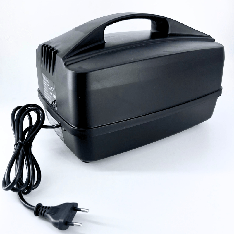HAILEA CP 70 AC/DC Aquarium Air Pump - Dual Power Fish Tank Aerator for Oxygenation - Ideal for Home Aquariums, Fish Tanks, Hydroponics & Outdoor Pond Use