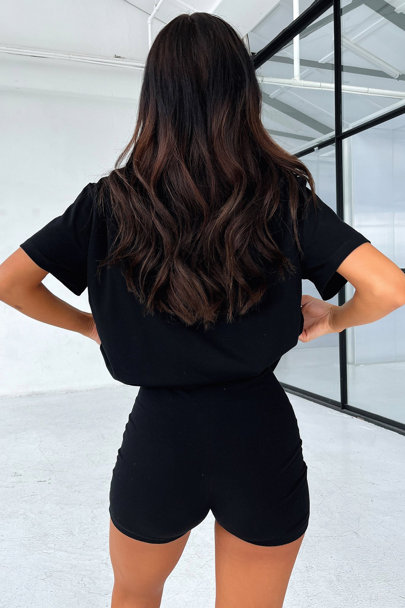 Limited Edition Oversized Black T-Shirt for Men & Women - Soft Cotton Comfort Fit - Perfect for Casual Wear, Street Style & Loungewear
