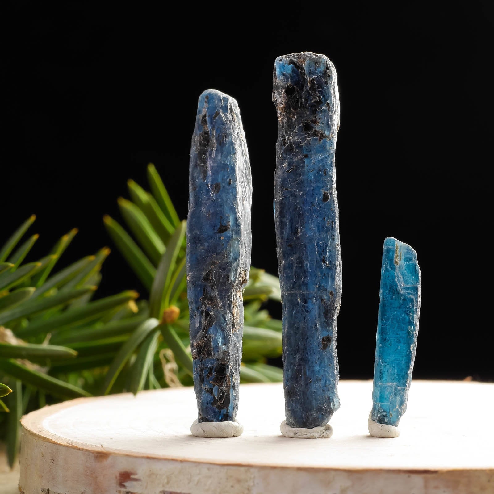 Natural Cobalt Blue Raw KYANITE Crystal Blades - Premium Raw Rocks & Mineral Specimens for Jewelry Making (E0789) | Healing Crystals, Wire Wrapping, Mineral Collection & Spiritual Decor