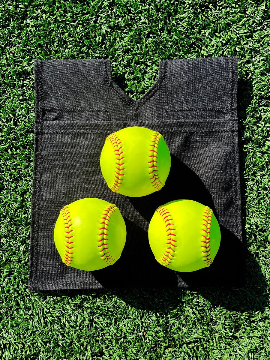 FORCE3 Dry Lo Umpire Ball Bag - Lightweight Durable Baseball Umpire Equipment for Games & Training - Perfect for Coaches, Umpires & Players