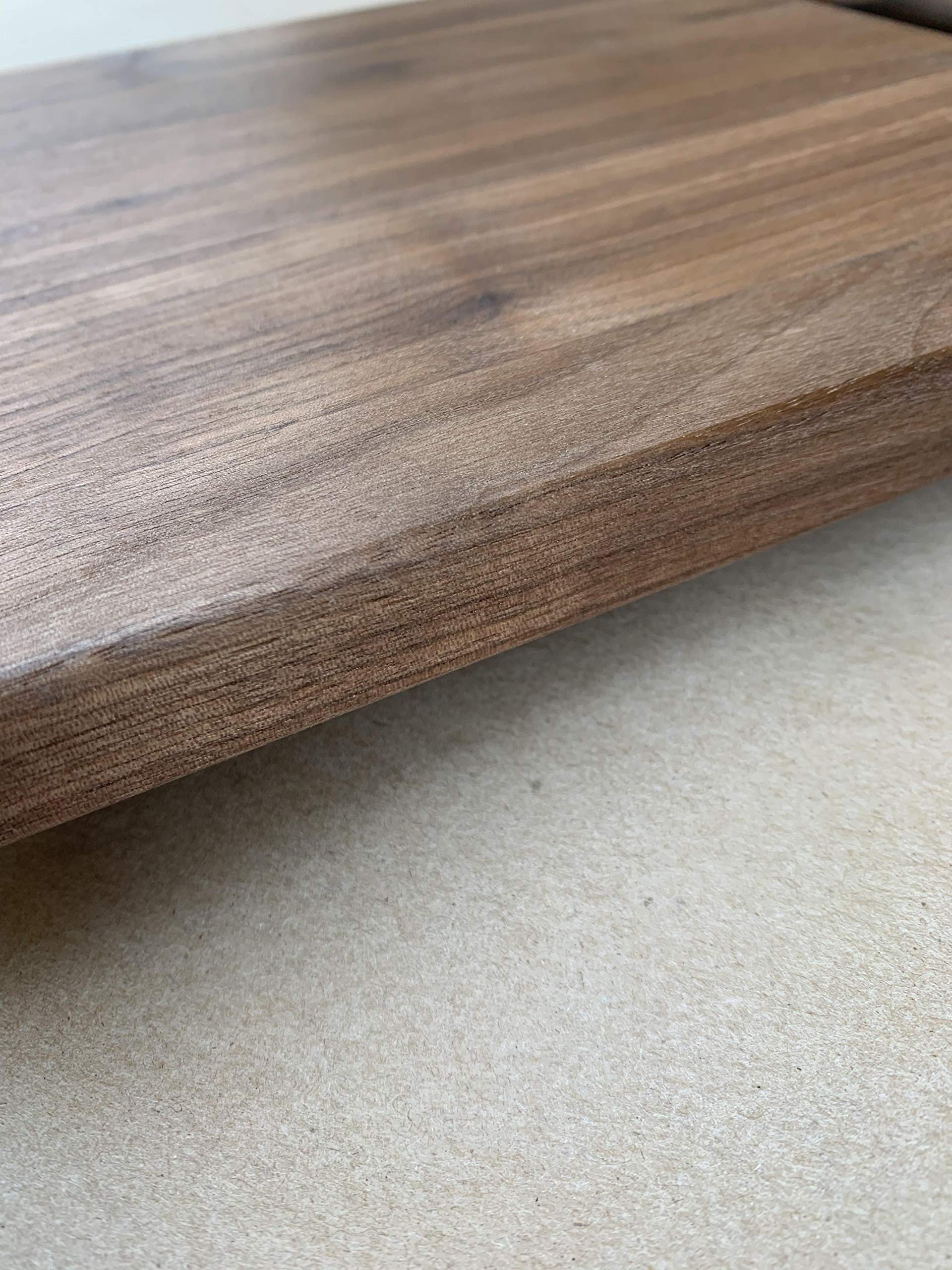 Personalized Walnut Cutting Board with Engraved City Skyline Design - Custom Wood Chopping Board for Kitchen, Wedding Anniversary & Housewarming Gift - Perfect for Home Chefs, Couples & New Homeowners