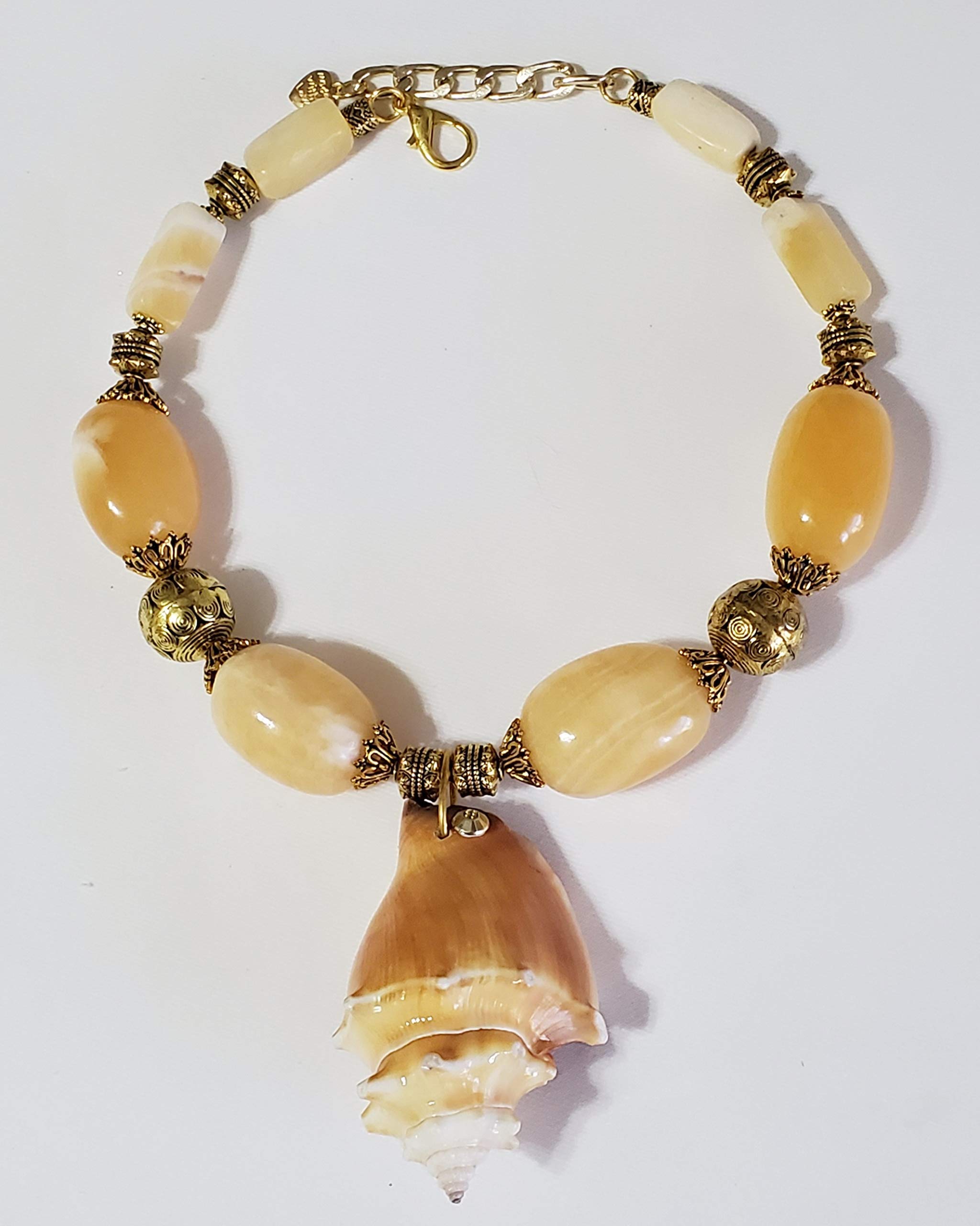 Natural Conch Seashell Gemstone Jade Necklace & Earrings Set – Unique Handmade Jewelry for Beach Weddings, Boho Fashion & Gift Giving