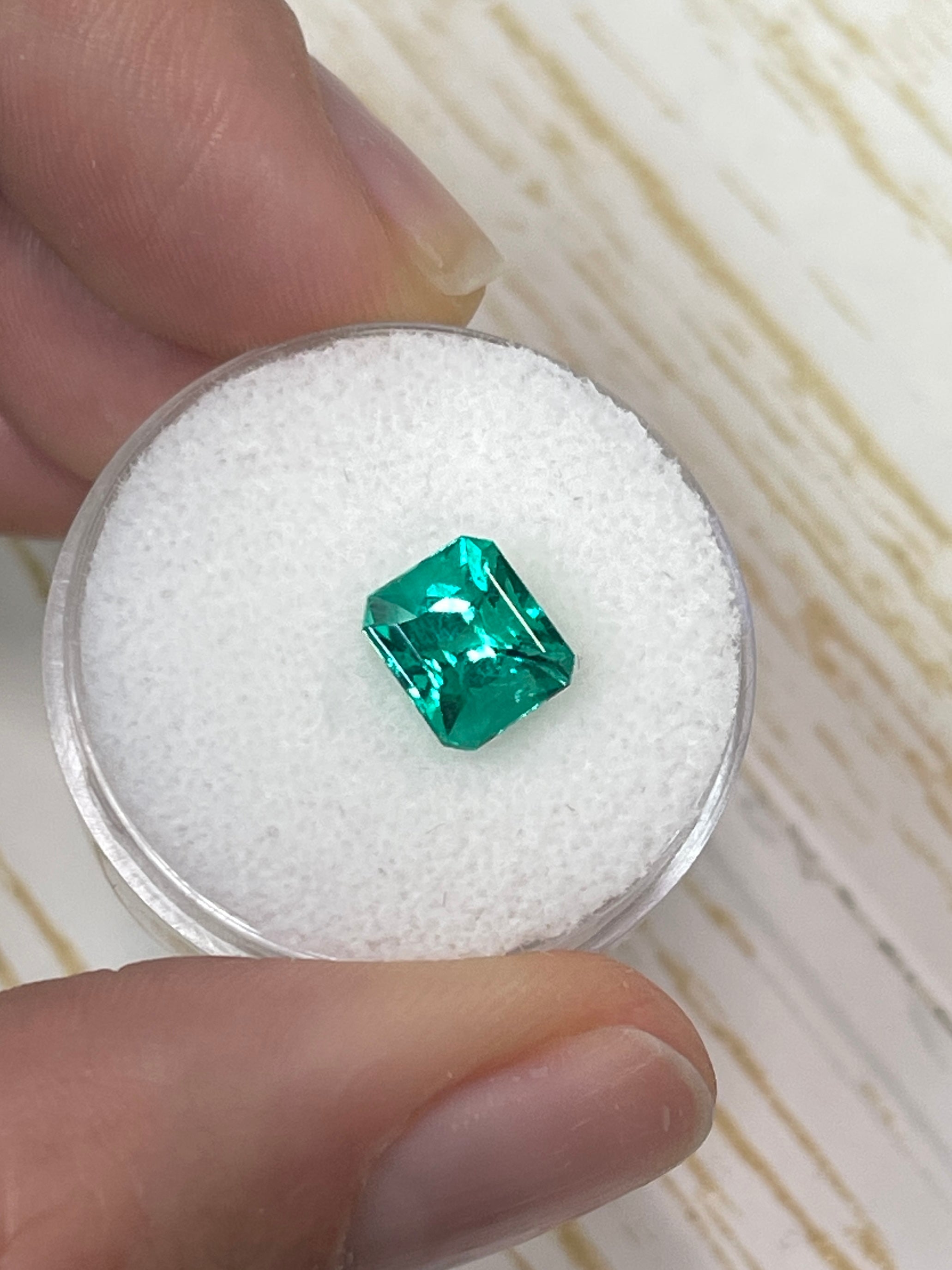 1.66 Carat RARE Certified Butterfly Effect/Drop of Oil Muzo Green Natural Loose Colombian Emerald Gemstone - Perfect for Engagement Rings, Fine Jewelry & Collector's Pieces