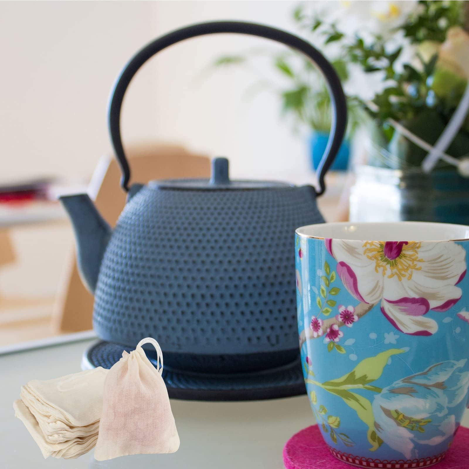 TamBee Reusable Muslin Mesh Tea Bags - 4 x 6 Inch Cold Brew Coffee & Loose Leaf Tea Filter Sachets (25 Pack) - Perfect for Iced Tea, Herbal Infusions & French Press Brewing at Home or Office