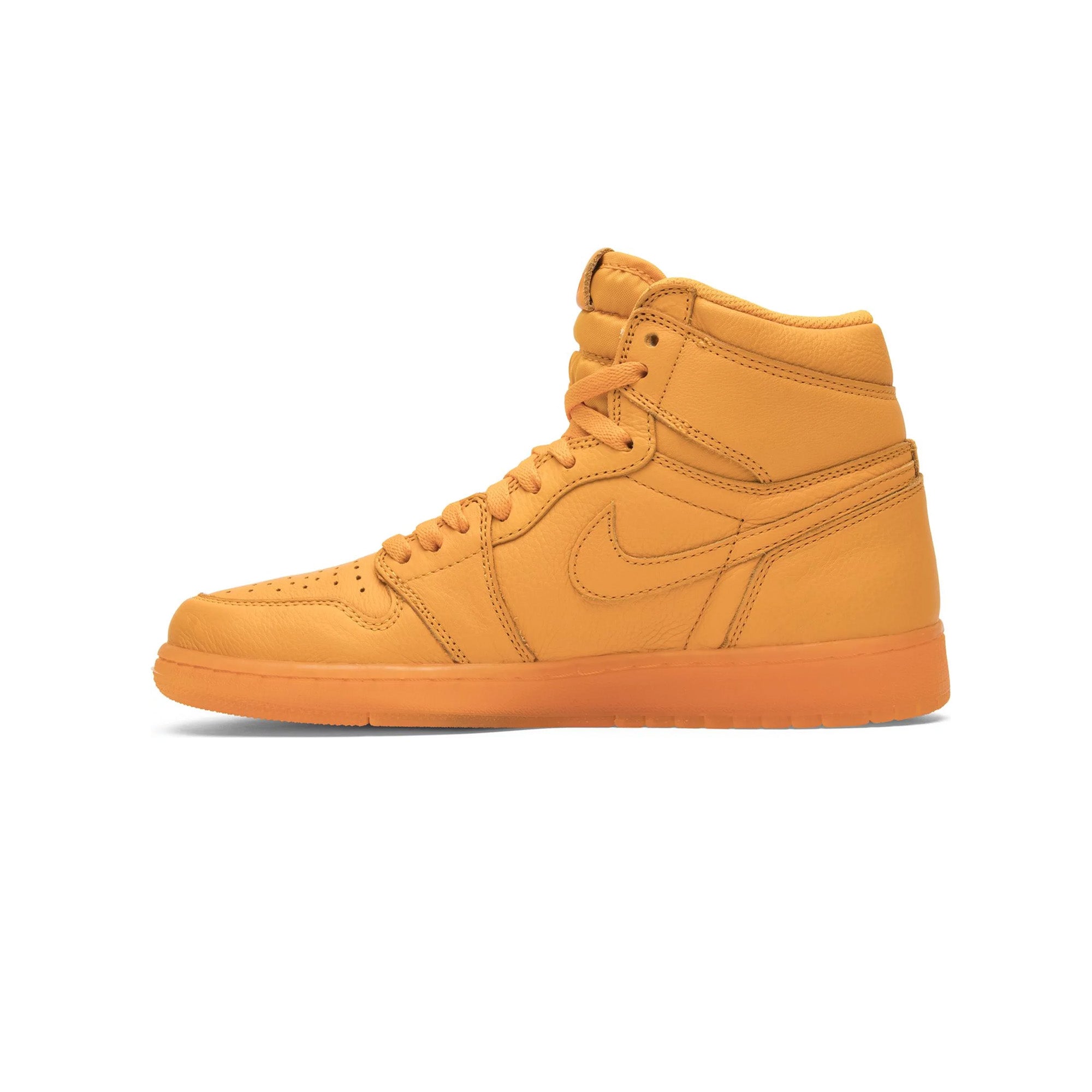 Air Jordan 1 High OG 'Gatorade Orange' Retro Sneakers (2017 Release) - Men's Basketball Shoes for Streetwear & Casual Style