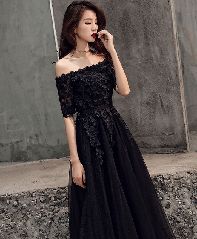 Elegant Black Tulle Lace Long Prom Dress with Floral Appliques - Formal Evening Gown for Homecoming, Quinceañera & Special Occasions