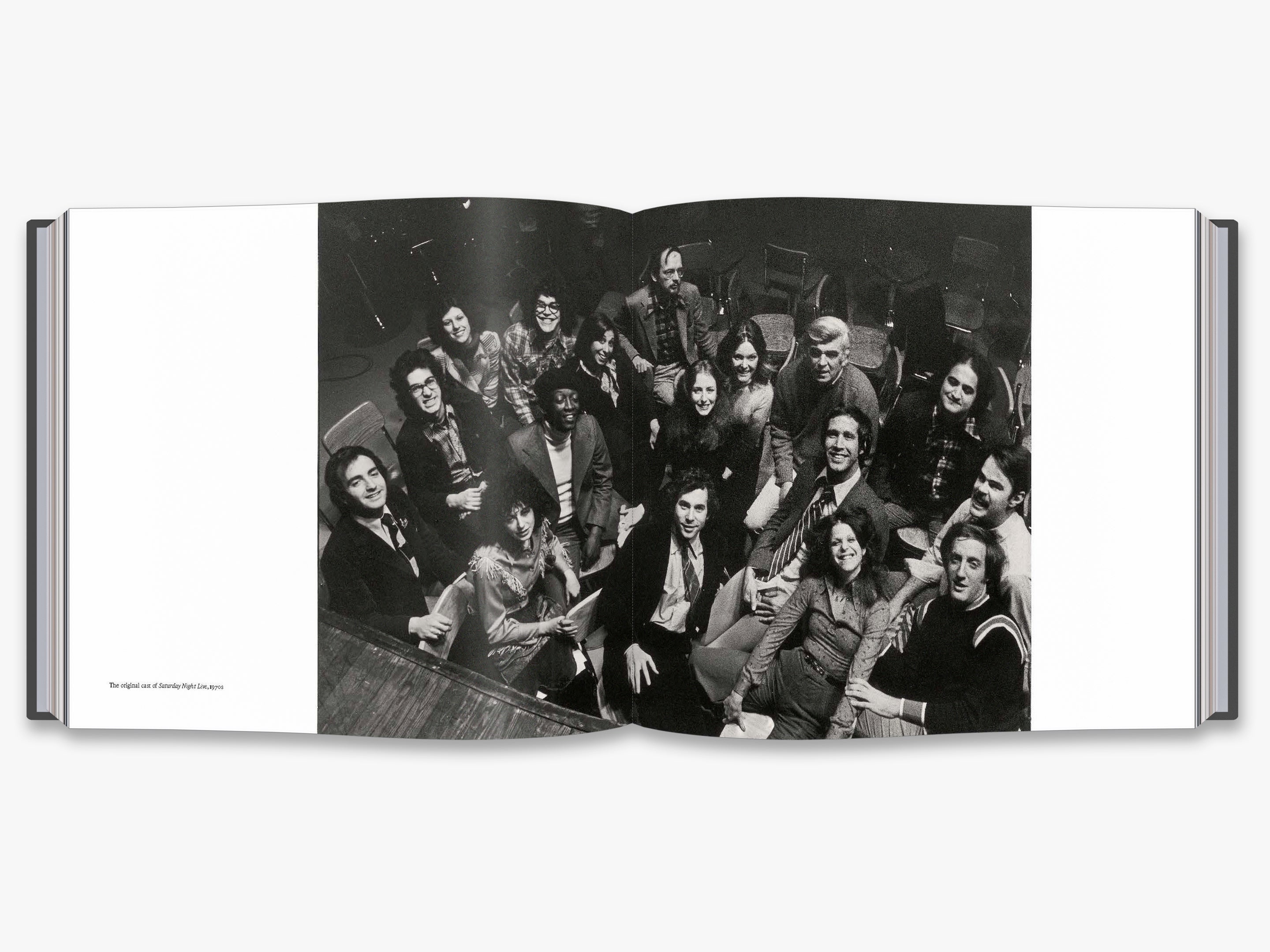 Duane Michals: Stunning Portrait Photography Book - Perfect for Art Lovers, Photographers & Collectors | Great for Home Decor, Studio Inspiration & Gift Ideas