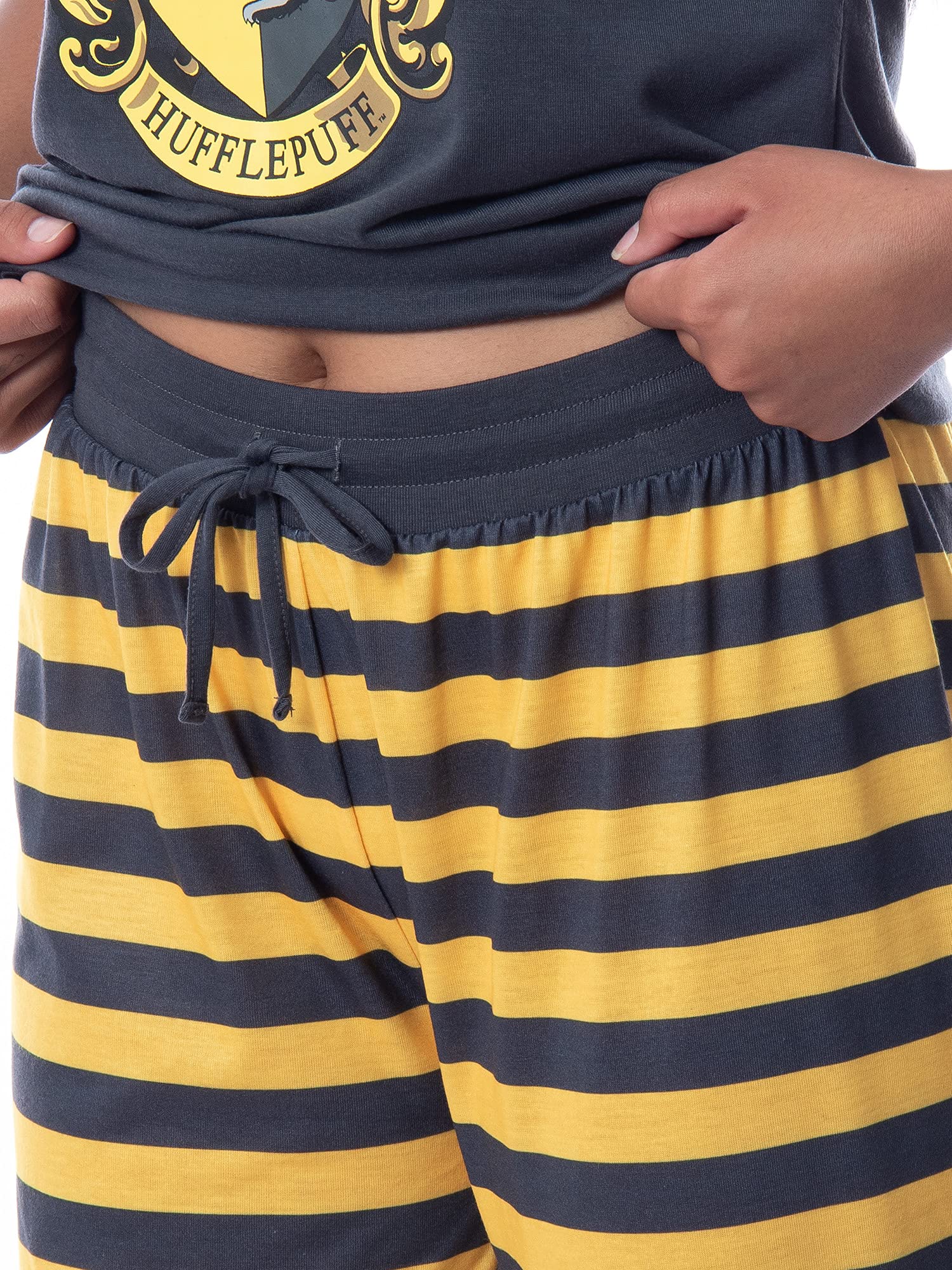Harry Potter Women's Hogwarts House Crest Jogger Pajama Set - Gryffindor, Slytherin, Hufflepuff & Ravenclaw - Cozy Lounge Pants & Top for Movie Nights, Sleepovers & Wizarding World Fans