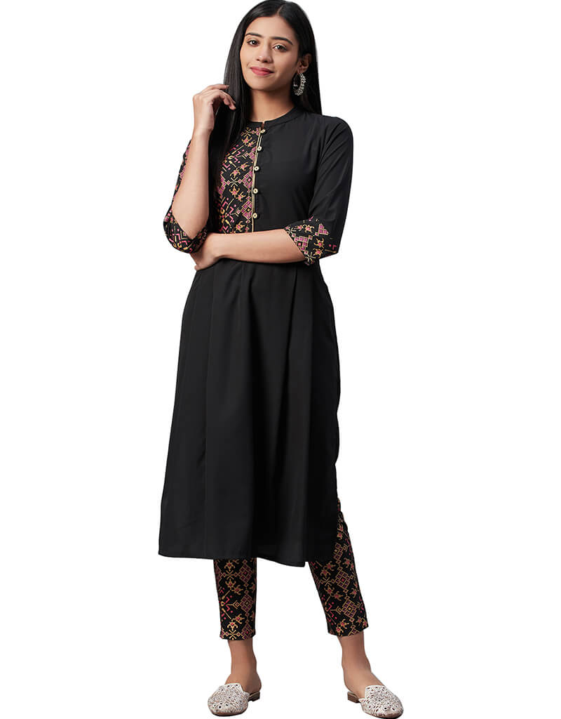 Elegant Black Crepe Pant Kurti for Women - Stylish Indian Ethnic Wear for Parties, Weddings & Festive Occasions