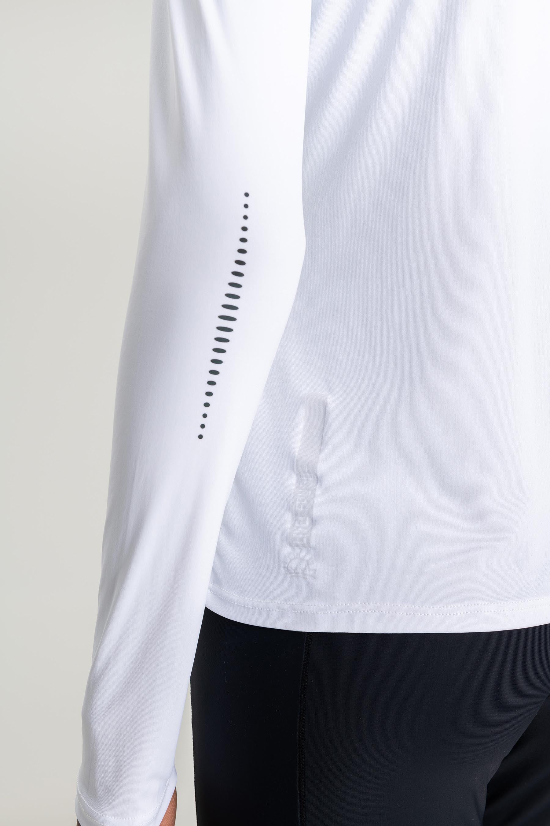 Essential Sportif CO2 T-Shirt for Men - Breathable & Moisture-Wicking Activewear for Running, Gym & Workout | Perfect for Fitness & Casual Wear