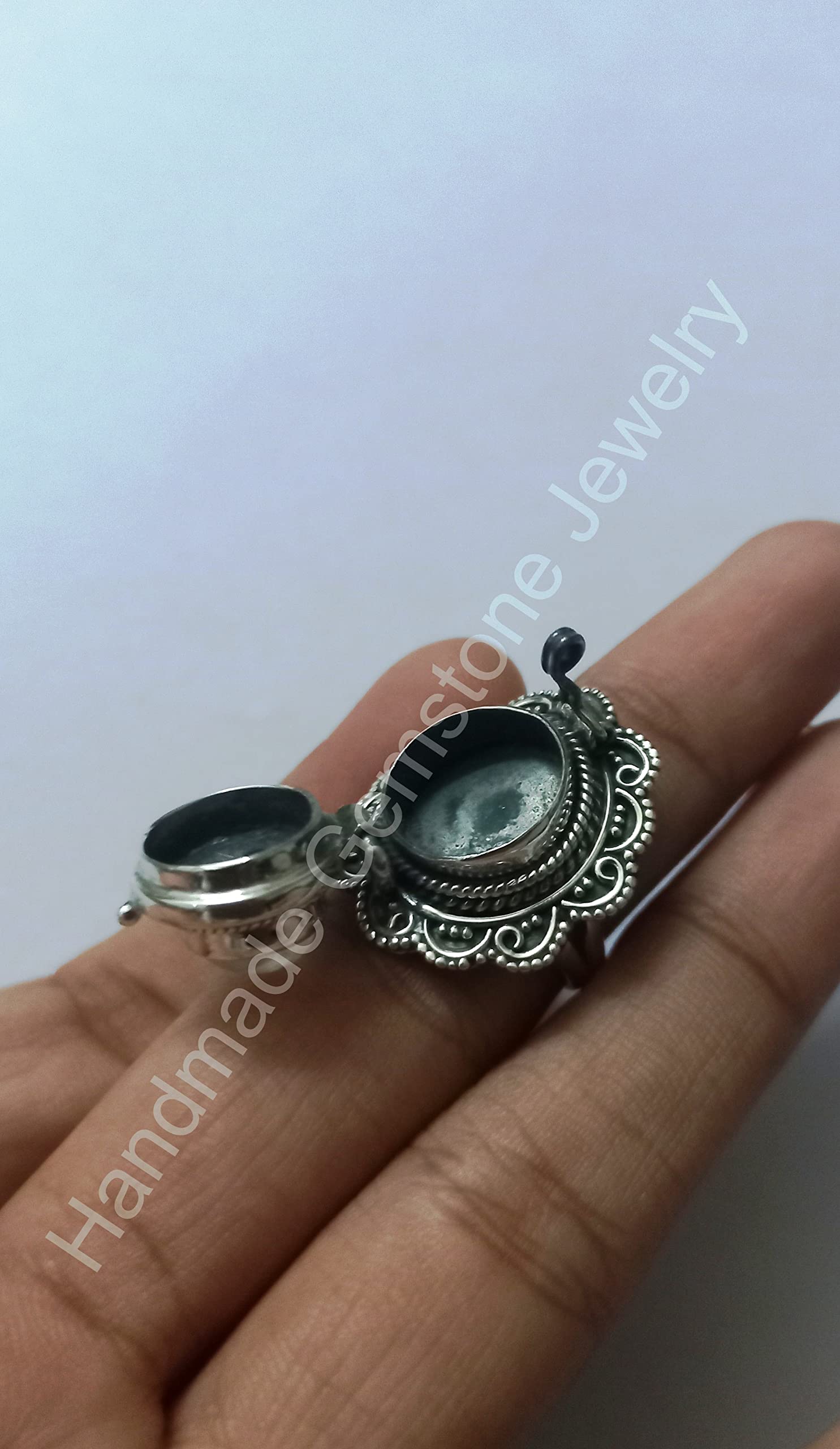 Rainbow Moonstone Poison Box Ring - Blue Flash Moonstone Gemstone Jewelry, Handmade Openable Designer Ring for Women, Unique Christmas Gift for Her, Perfect for Parties, Engagements & Special Occasions