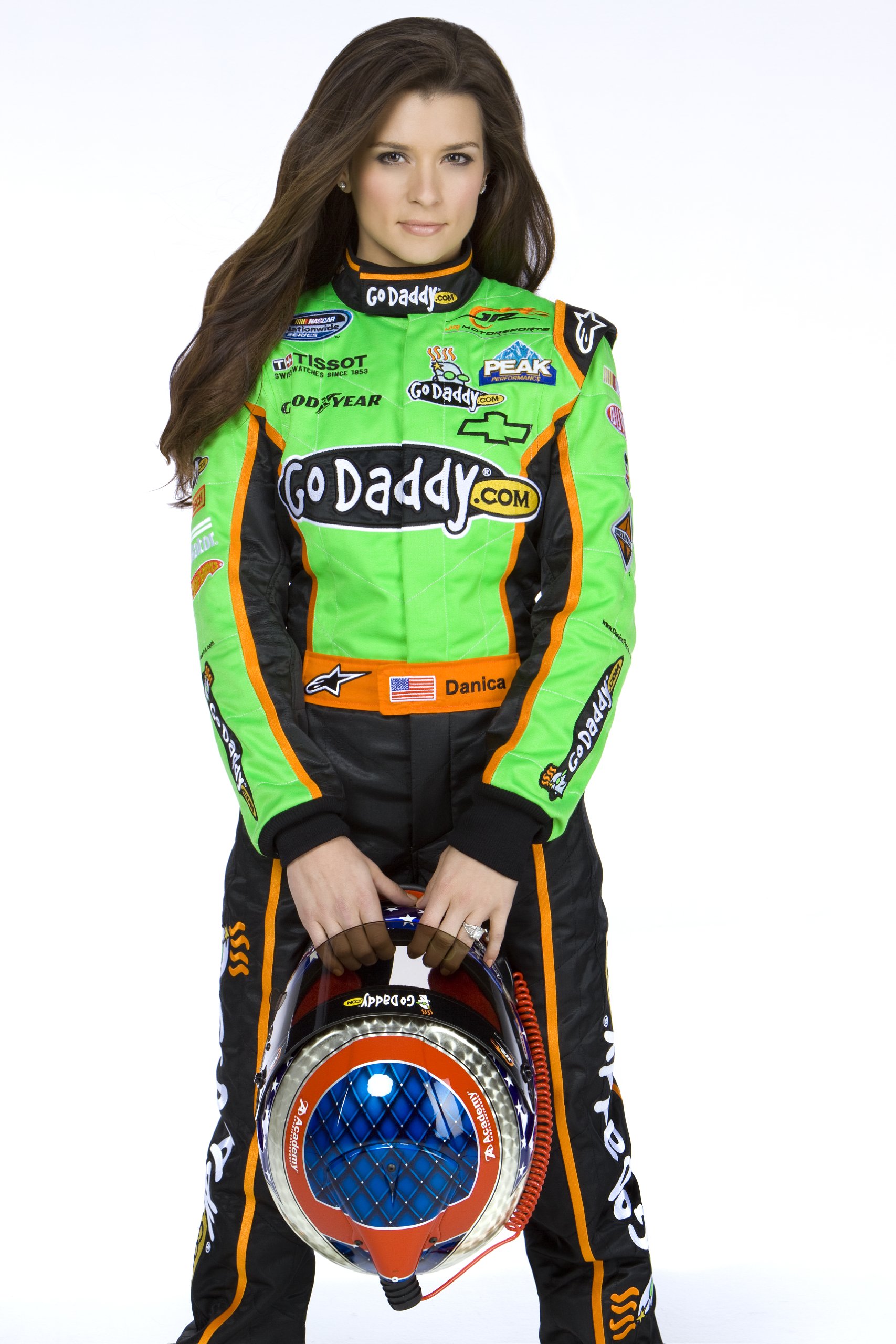 NASCAR The Game 2011 for Xbox 360 - Authentic Racing Simulation | Perfect for Racing Enthusiasts & Game Night Fun