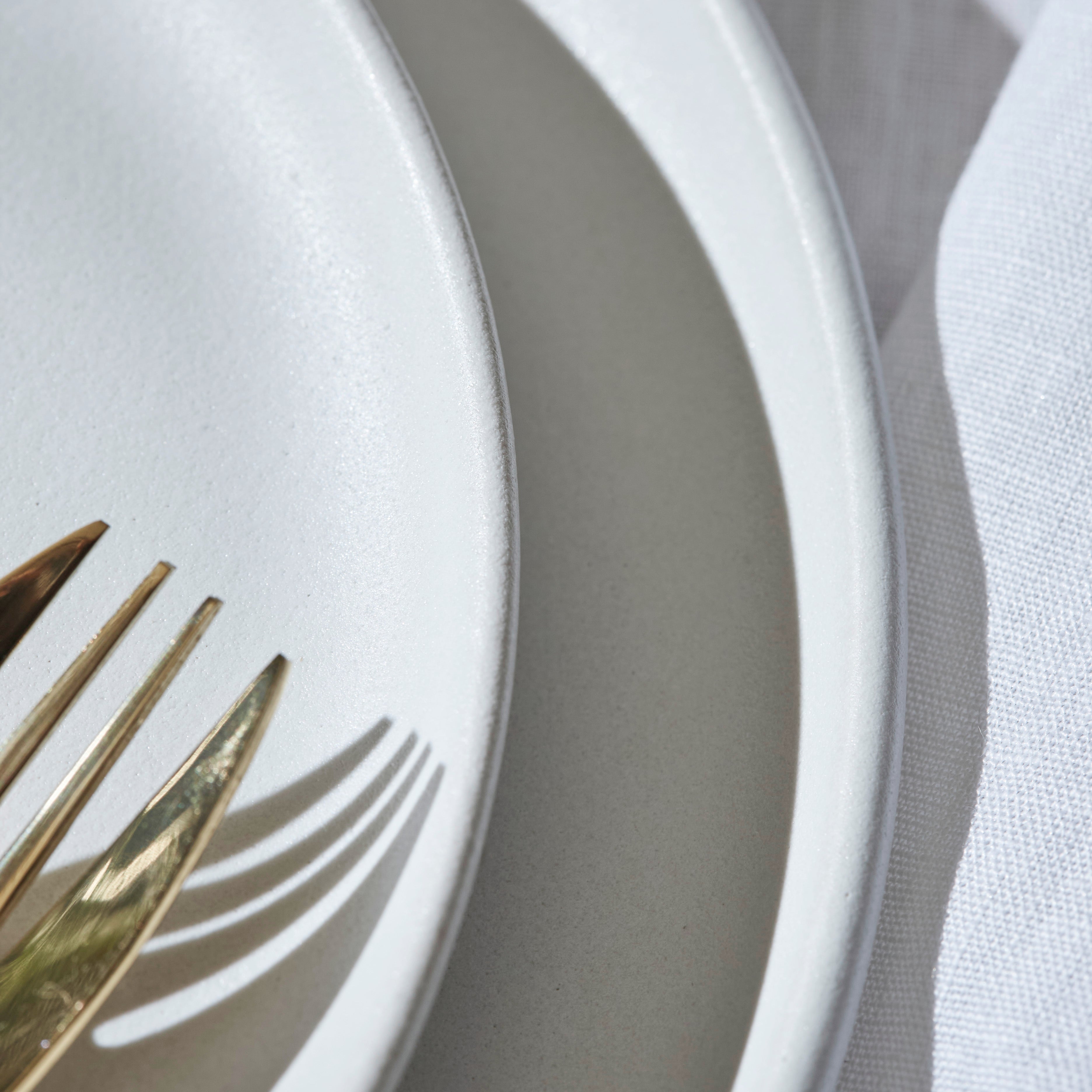 Premium Macchio Stoneware Dinnerware Set - White Matte Finish, Handcrafted in Portugal - Scratch & Chip Resistant - Elegant Table Setting for Everyday Use & Entertaining