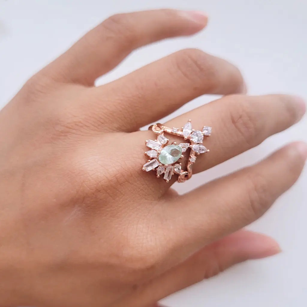 Victoria Ring Set - Elegant Stackable Rings for Women, Minimalist Dainty Jewelry Gift for Her, Perfect for Everyday Wear & Special Occasions