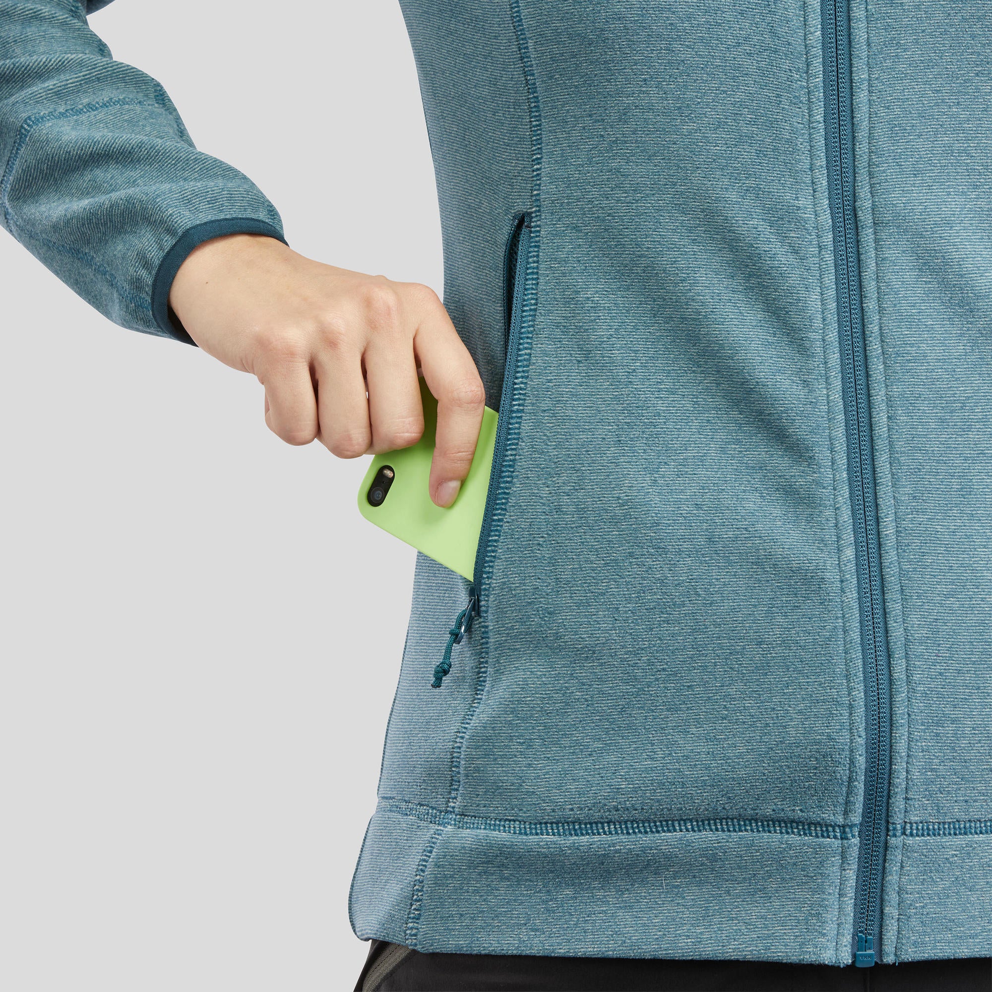 Quechua Women's MH120 Fleece Jacket - Warm Winter Outdoor Jacket for Hiking, Camping & Casual Wear