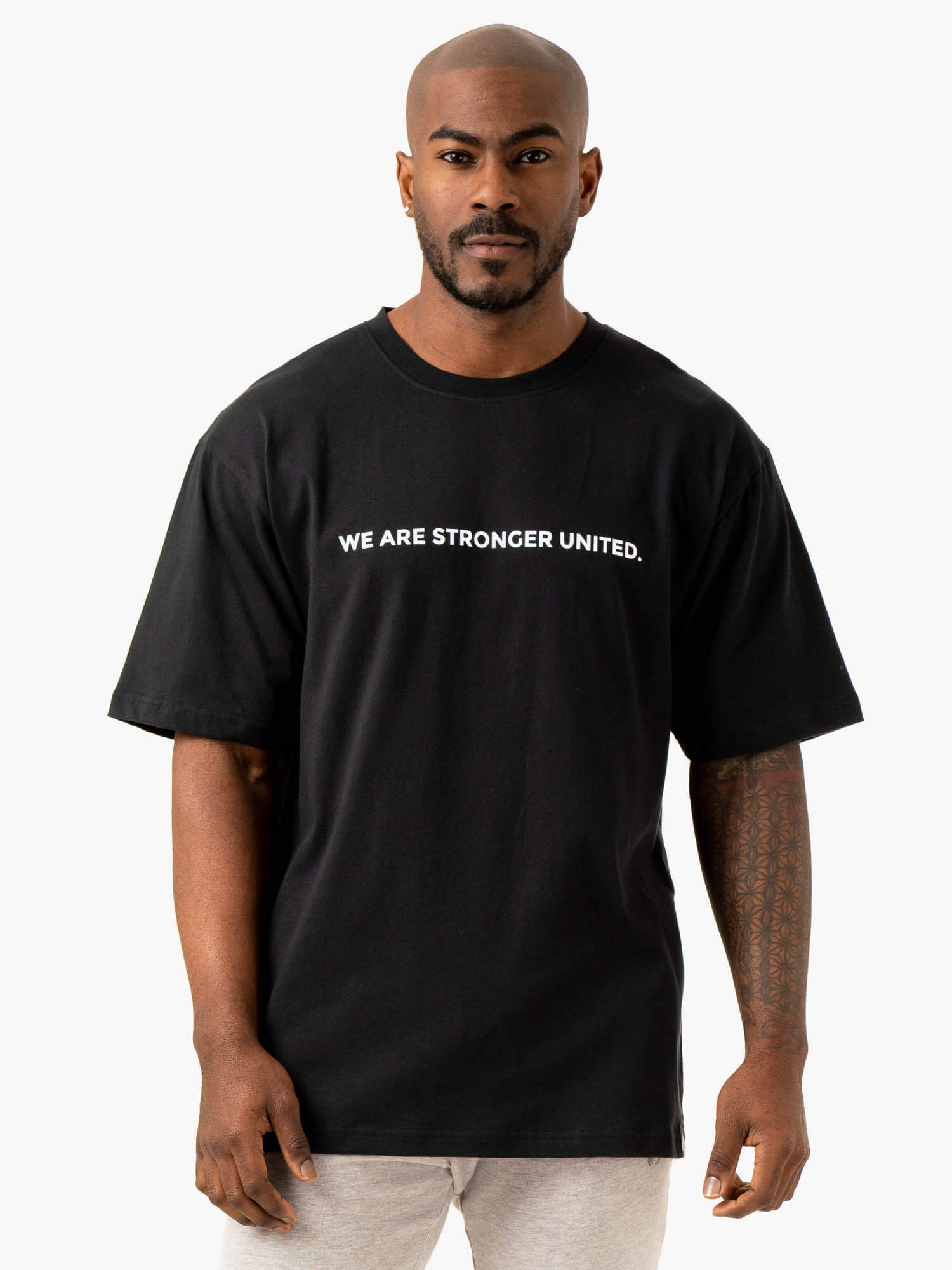 Stronger United Oversized T-Shirt for Men & Women - Soft Cotton Black Graphic Tee - Casual Streetwear & Lounge Wear