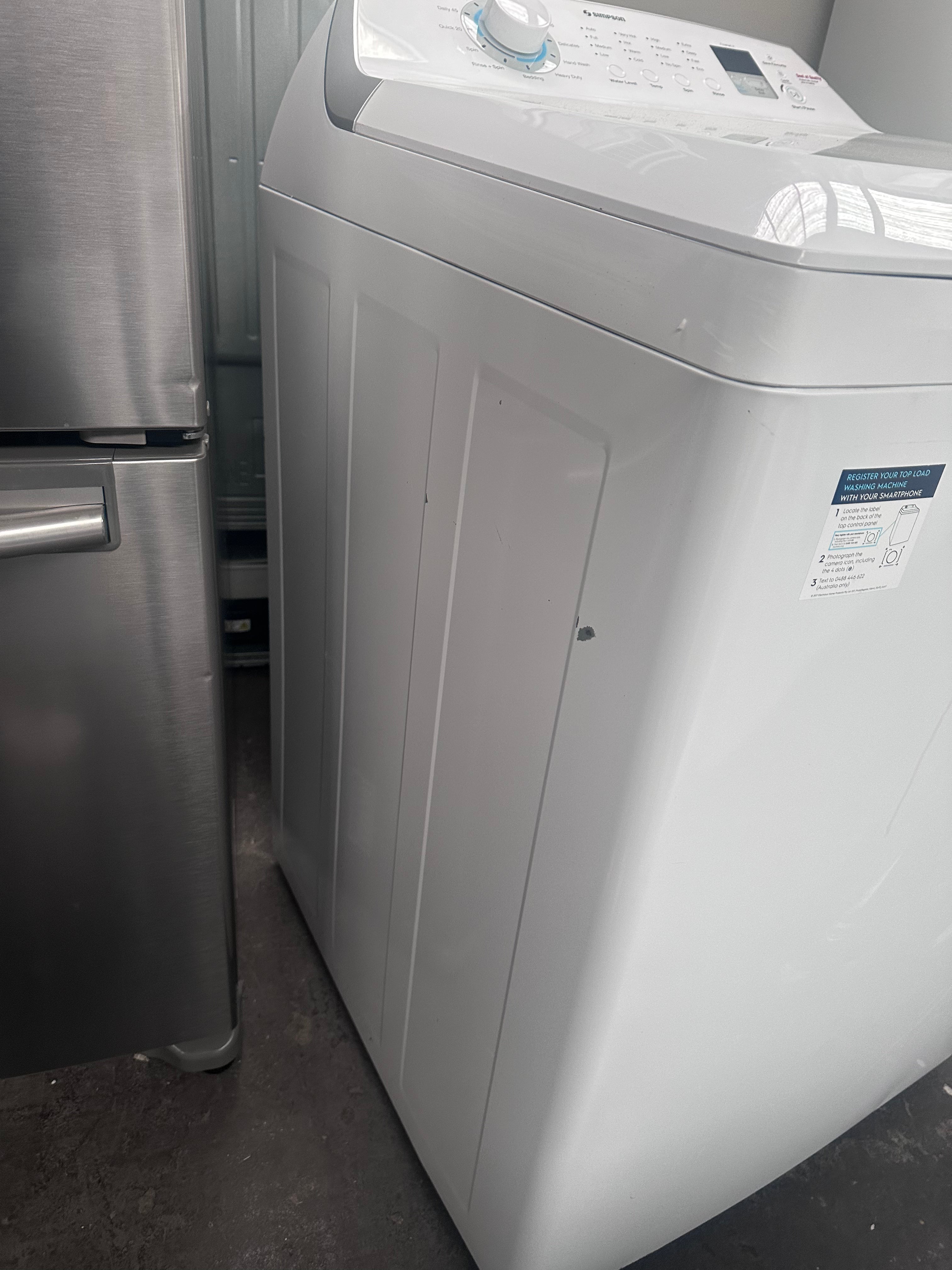 Refurbished Simpson 10kg Top Load Washing Machine - Energy Efficient Laundry Solution for Small Apartments & Dorms