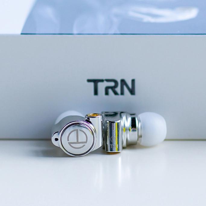 TRN TA1 BA+1DD Hybrid IEMs In-Ear Monitors - High Fidelity Sound for Music Lovers, Audiophiles & Gamers - Perfect for Studio Recording, Gaming & Daily Commuting