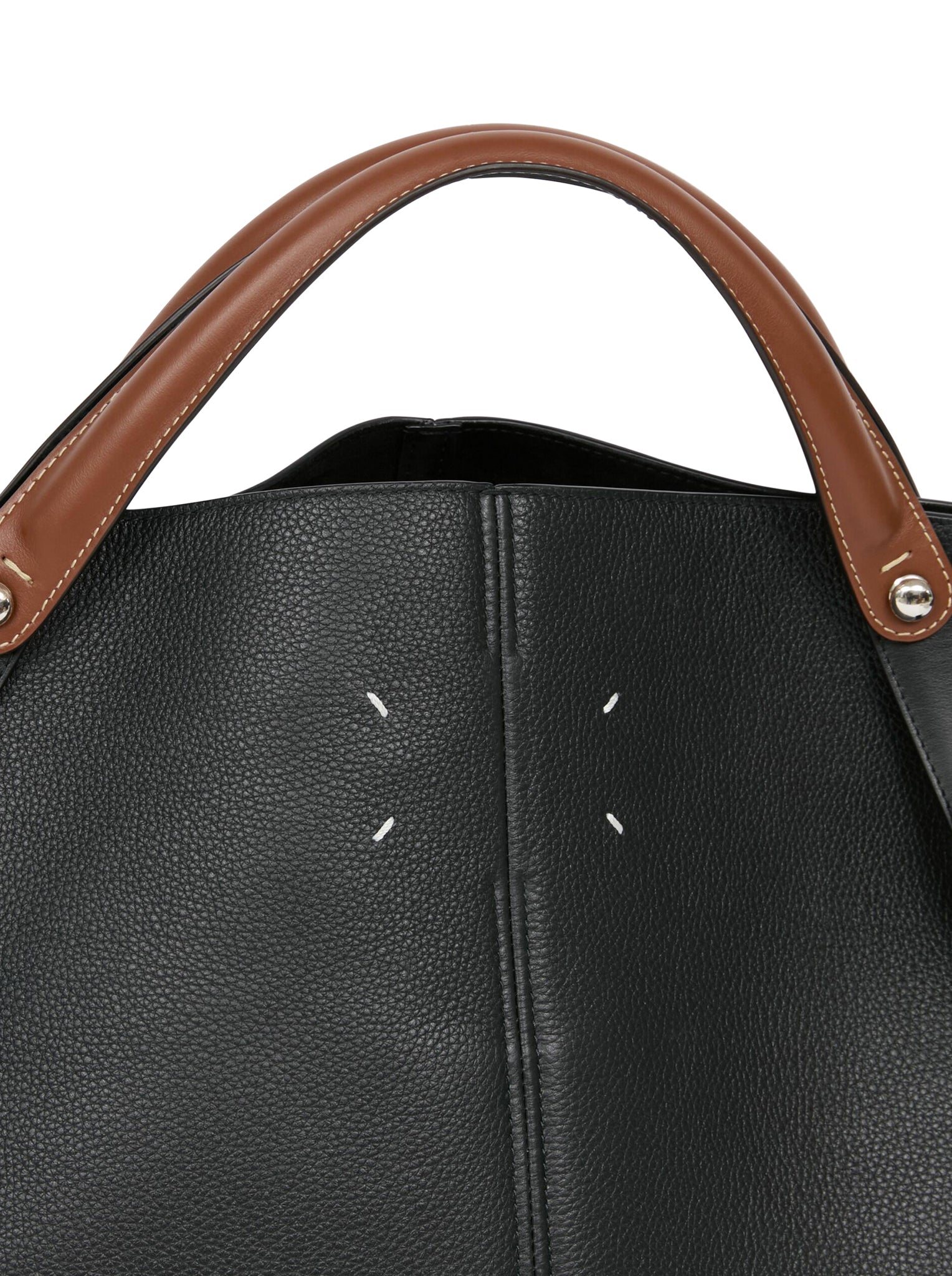 Elegant Shoulder Bag for Women - Stylish Crossbody Purse for Work, Travel & Everyday Use | DRESS AGE Fashion Accessory
