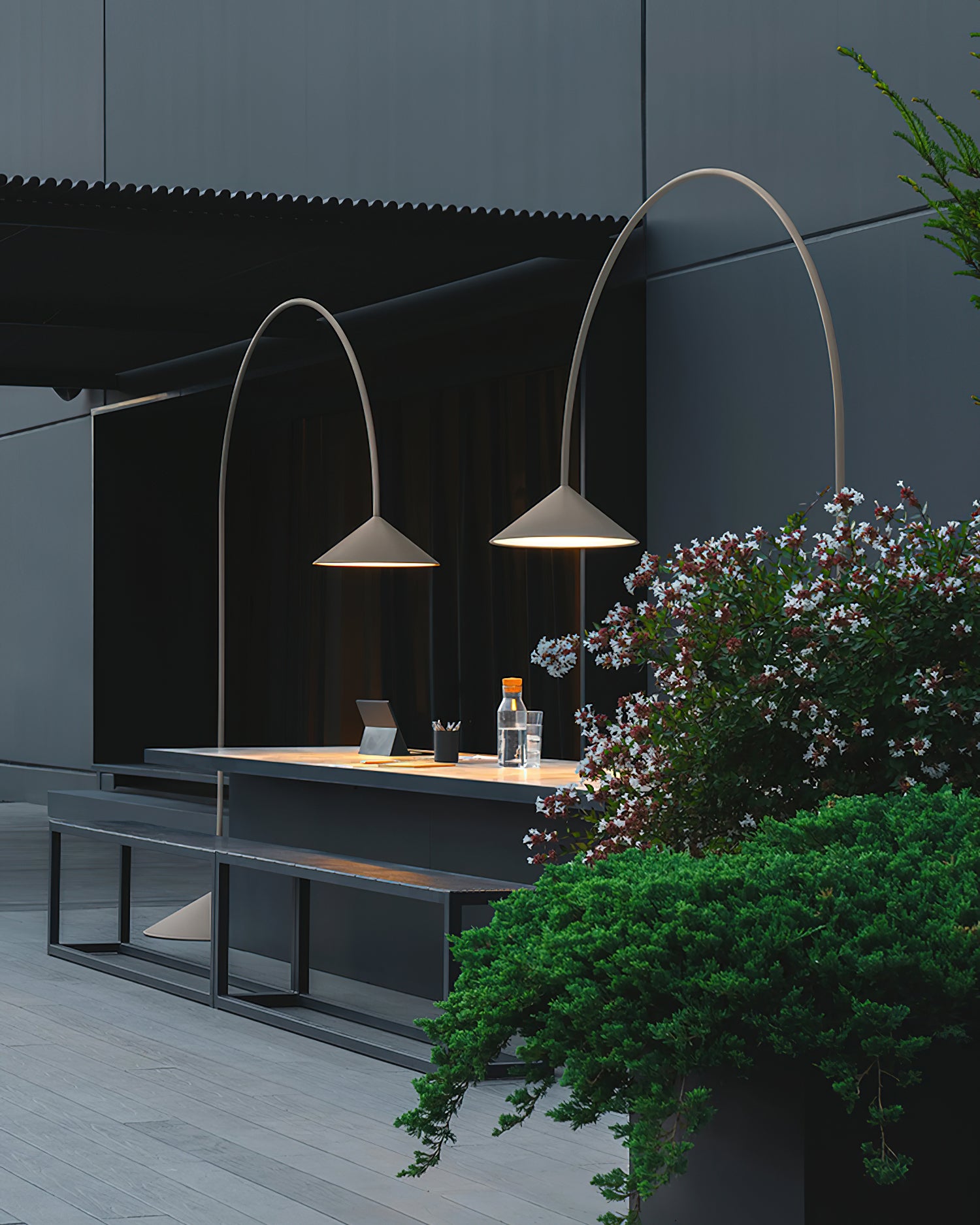Modern Arc Floor Lamp with Adjustable Height - Perfect for Living Room, Bedroom, and Office Lighting