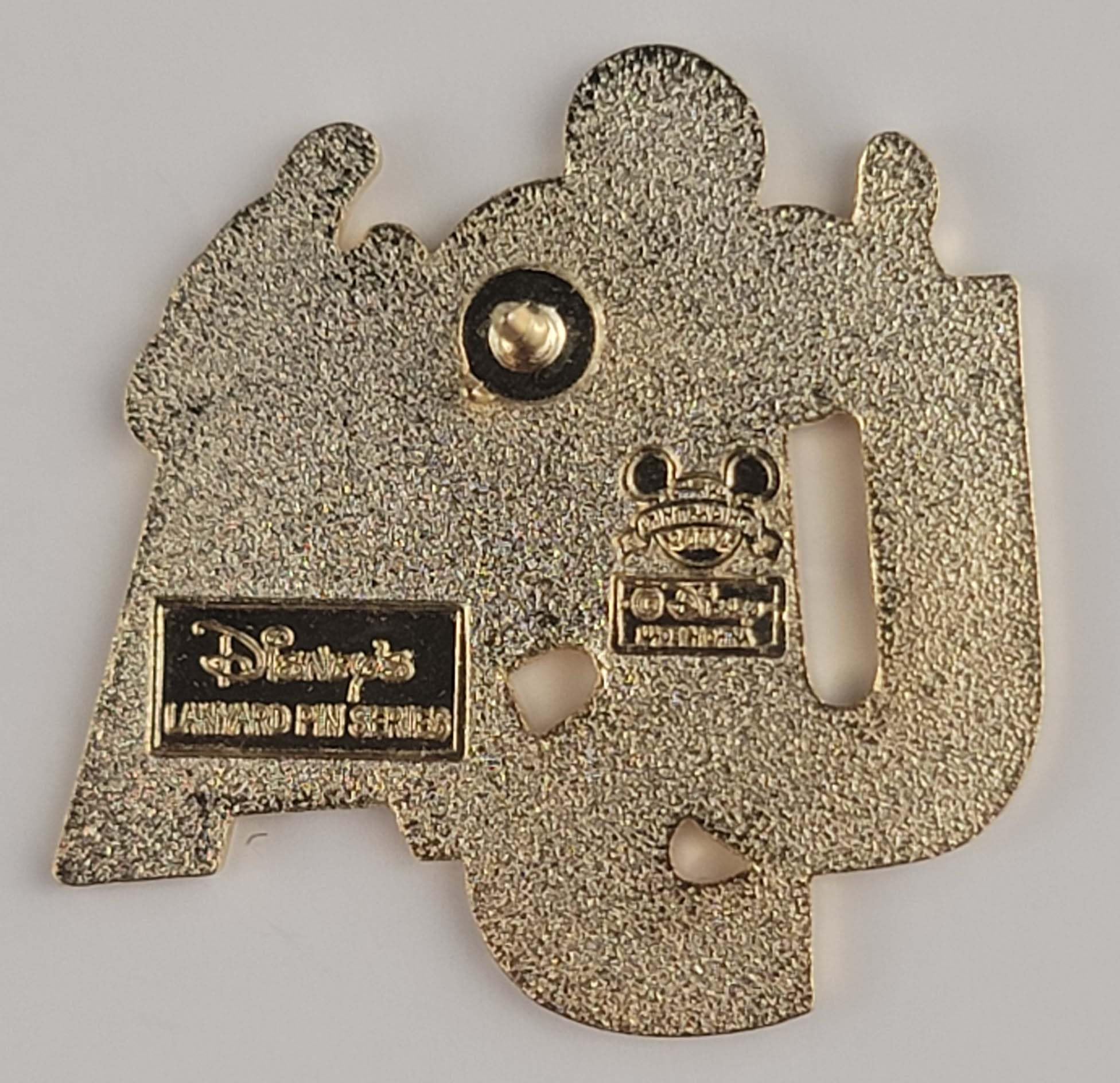 Disney Pin - Cast Lanyard Series - Mickey Mouse USA Flag - Collectible Disney Pins for Trading, Theme Park Souvenirs & Fan Gifts - Perfect for Disney Parks, Pin Trading Events and Disney Memorabilia Collections