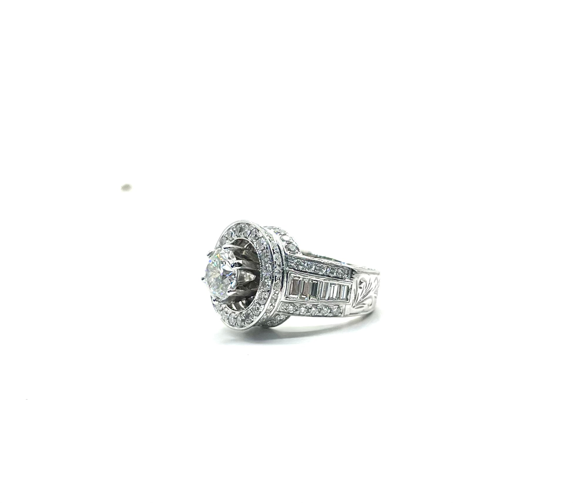 4.50ctw Lab-Created & Natural Diamond Halo Etched Ring - Elegant Wedding Band & Anniversary Gift for Women
