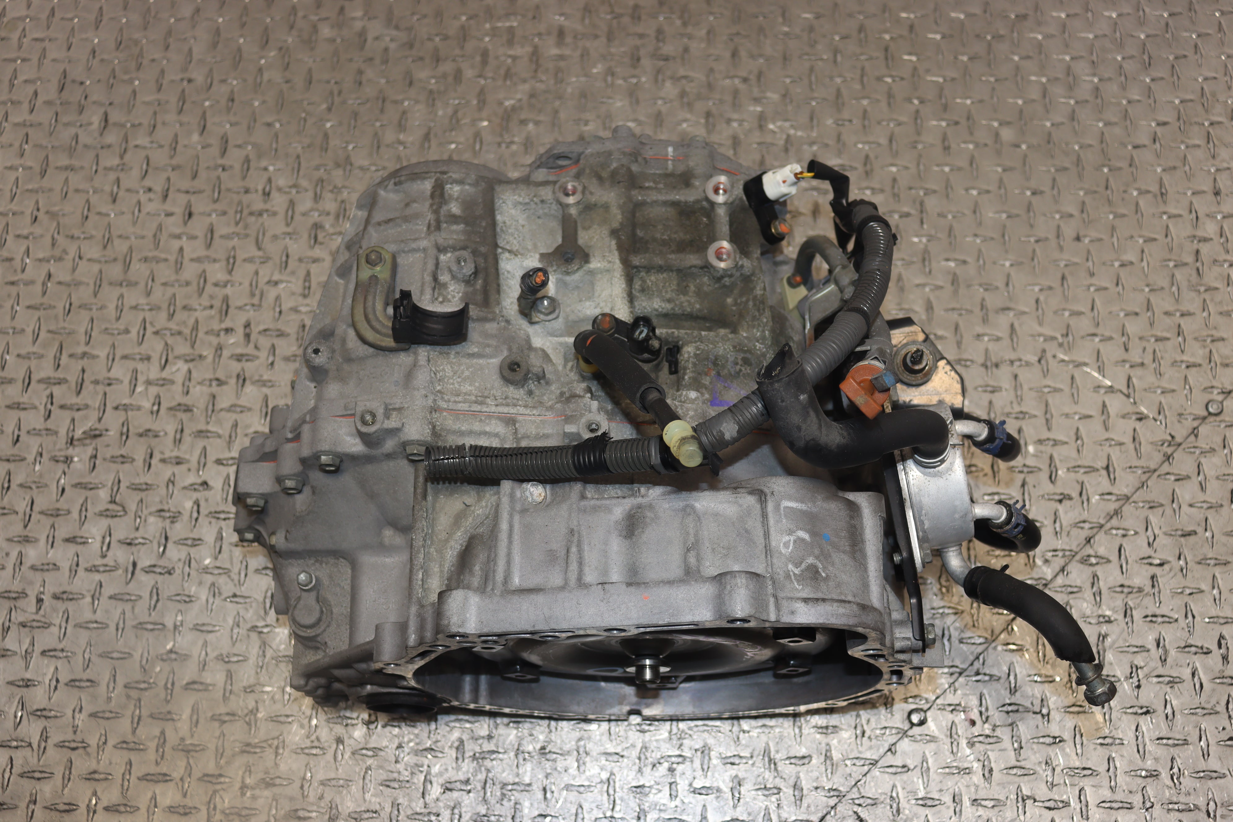 JDM 2AZ-FE Automatic Transmission for Toyota RAV4 2.4L 2004-2008 - Replacement Transmission for Smooth Shifting & Reliable Performance - Perfect for Off-Roading, Daily Commuting & Long Road Trips