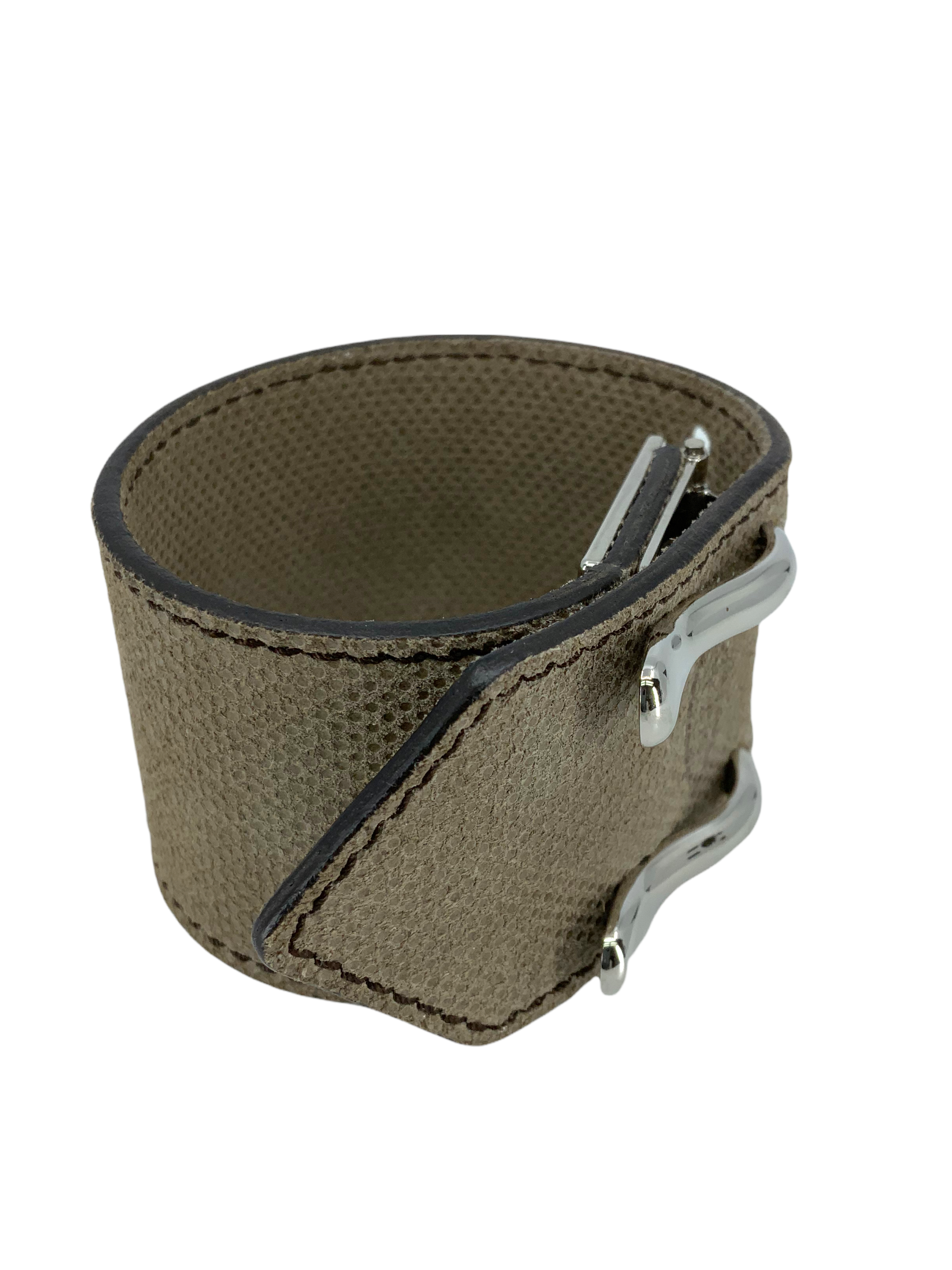 Tod's Genuine Leather Double Hook Cuff Bracelet for Women - Elegant Adjustable Wristband for Casual & Formal Occasions