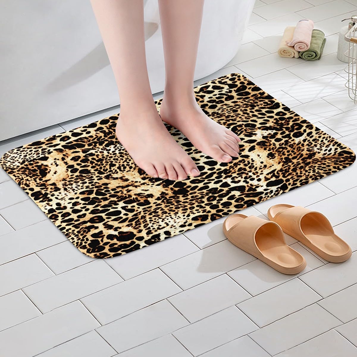 Luxury Cheetah Print Bath Rugs - Non-Slip Kids Bathroom Mat for Indoor Floor