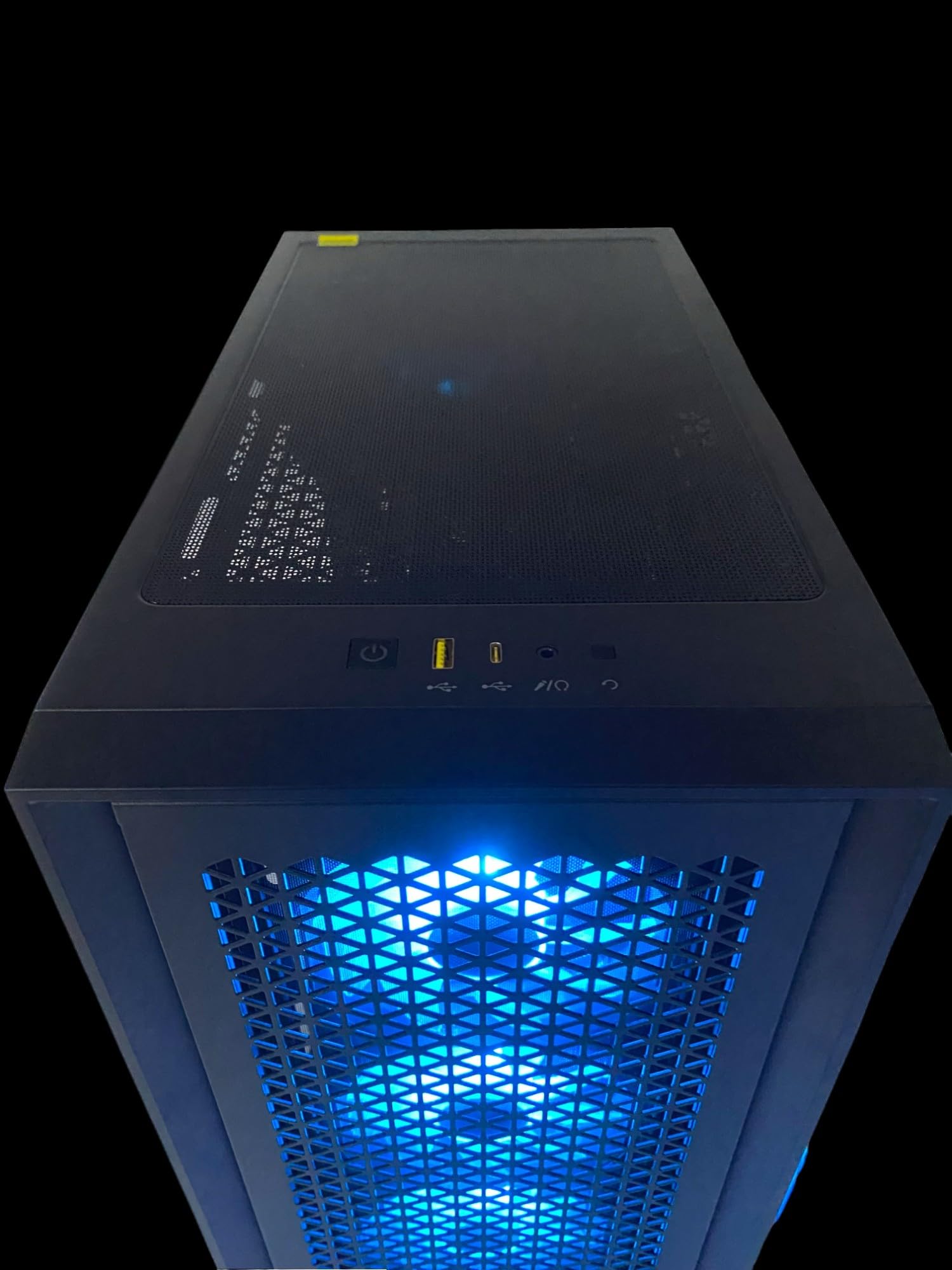 TechCraft AMD Gaming PC - 4000D Case, Ryzen 7 7800X3D Processor, B650-Plus TUF Gaming Motherboard, RX 7900 GRE 16GB GPU, 32GB DDR5 RAM - Ultimate Gaming & Streaming Setup for 4K Gaming, VR & Content Creation