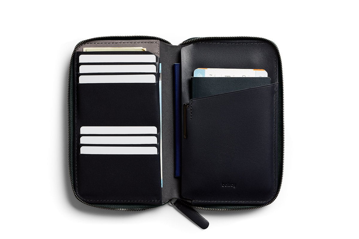 Bellroy Travel Folio Second Edition - Premium Leather Passport Holder & Travel Wallet for Men & Women - Perfect for Airports, Business Trips & International Travel