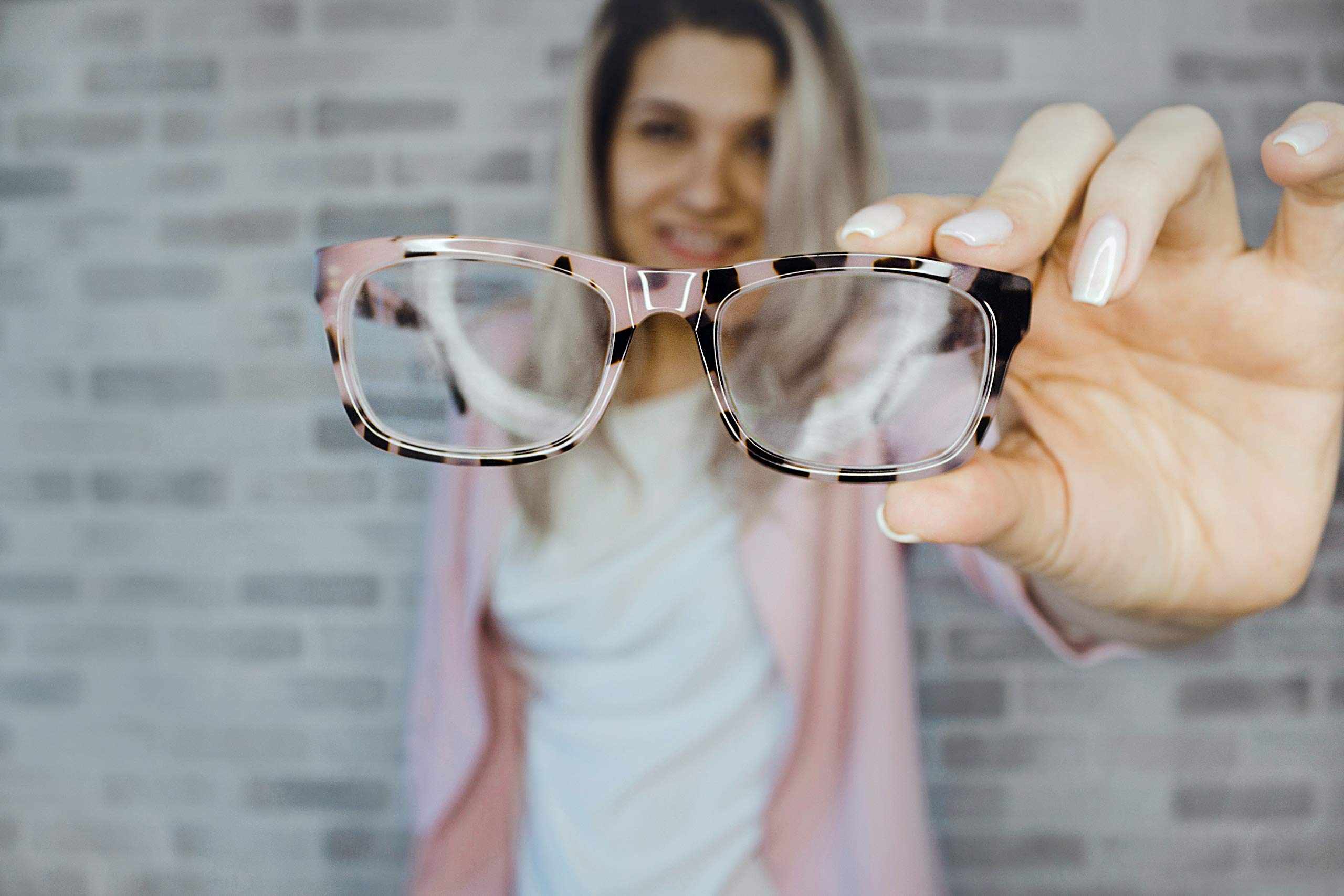 Foster Grant +2.50 Strength Reading Glasses with Red Frame & Soft Case - Perfect for Reading Books, Using Smartphones, and Computer Work