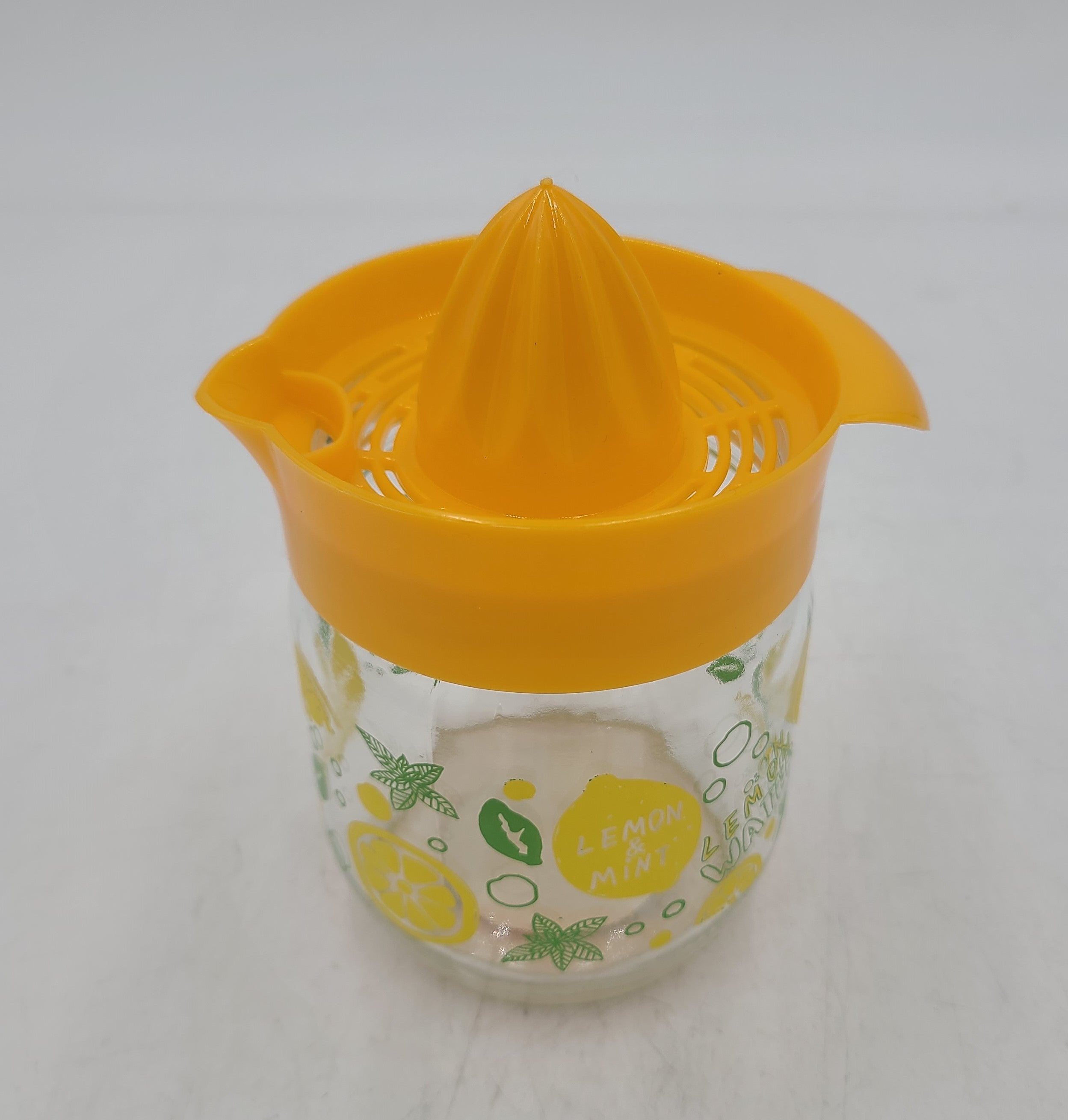 14OZ Glass Citrus Juicer - Hand Squeezer for Oranges, Lemons & Limes - Perfect for Fresh Juice, Cocktails & Healthy Drinks at Home