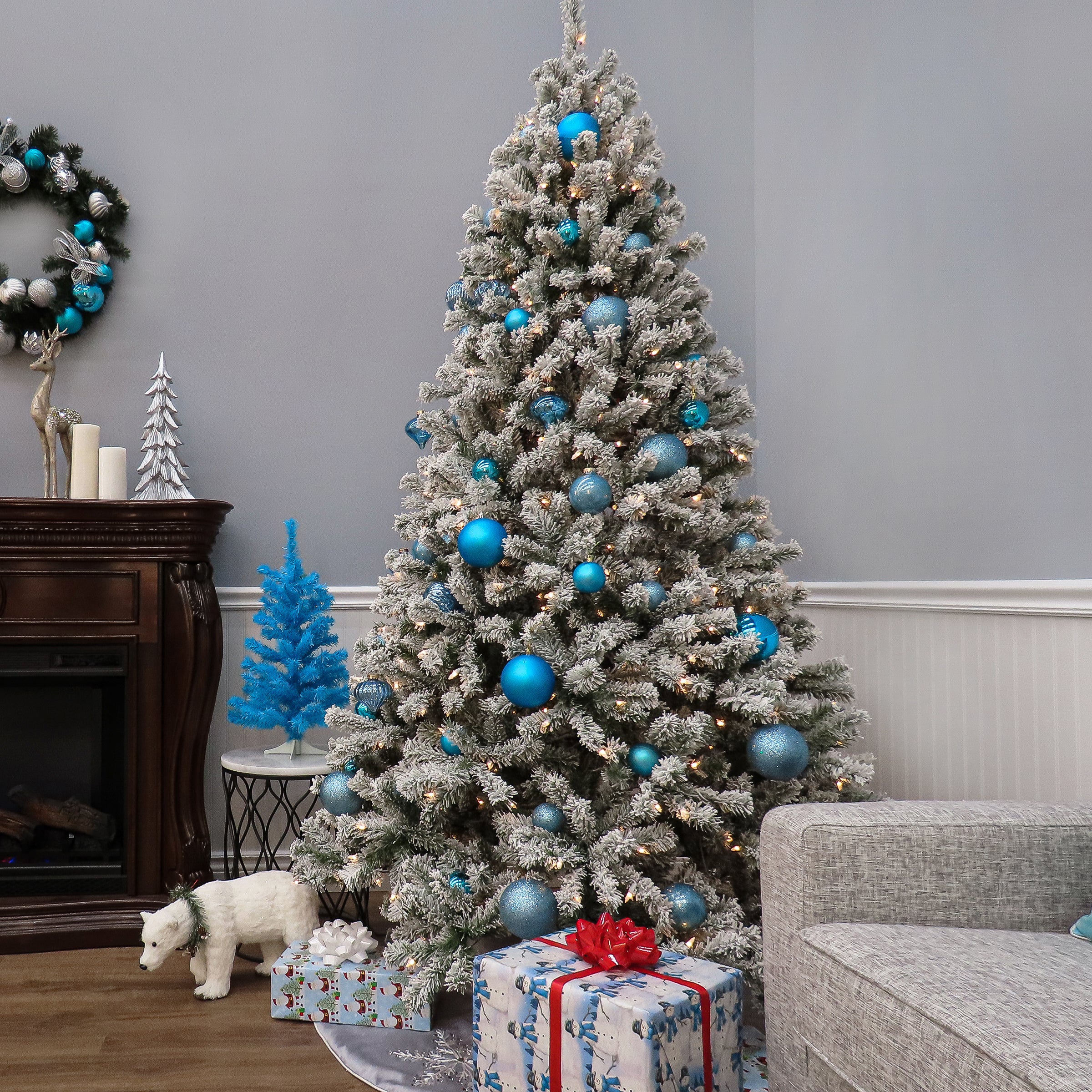 7.5 ft Pre-Lit Artificial Christmas Tree - North Valley Spruce with Snowy Branches & Clear LED Lights for Holiday Home Decor